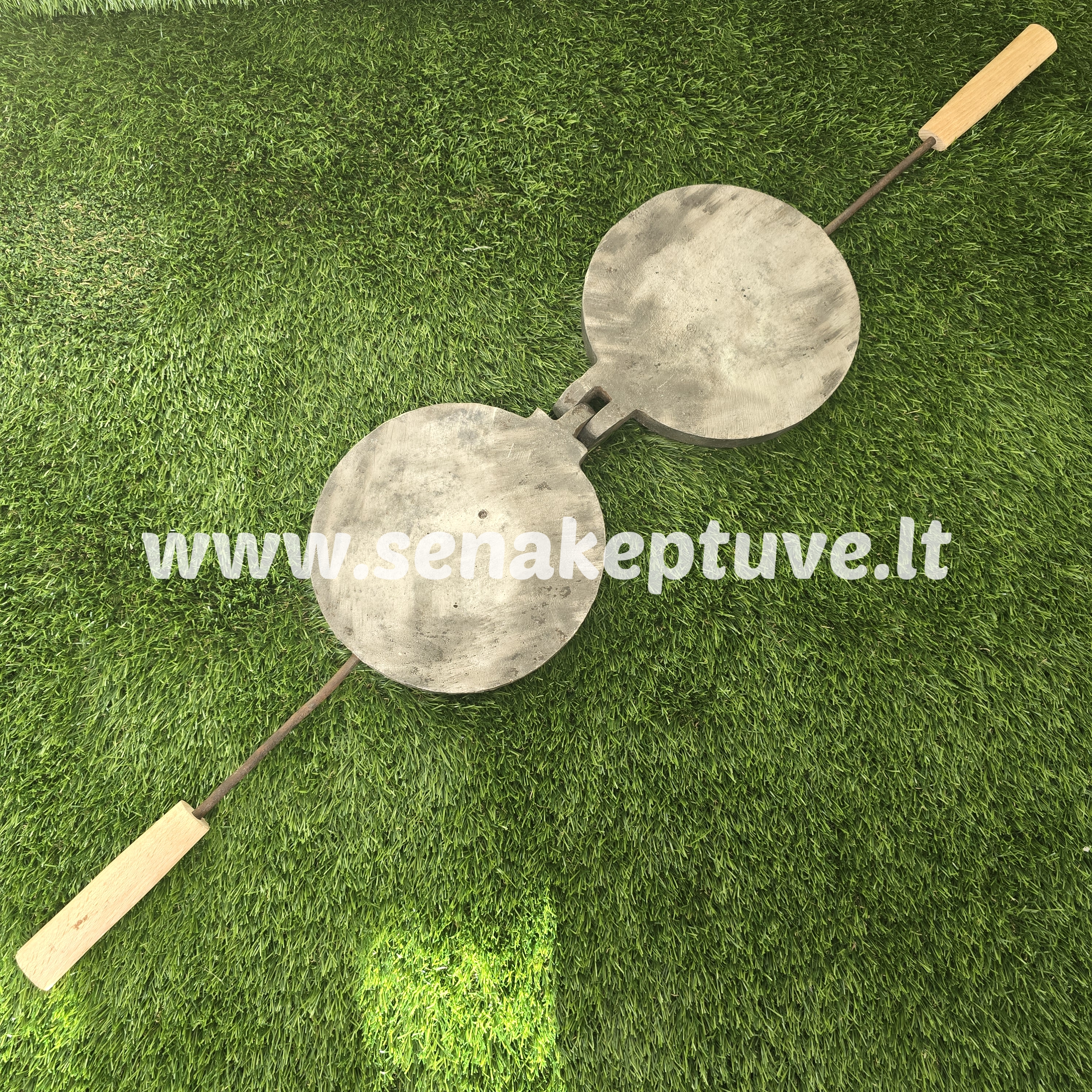 Reta senovinė grybukų keptuvė