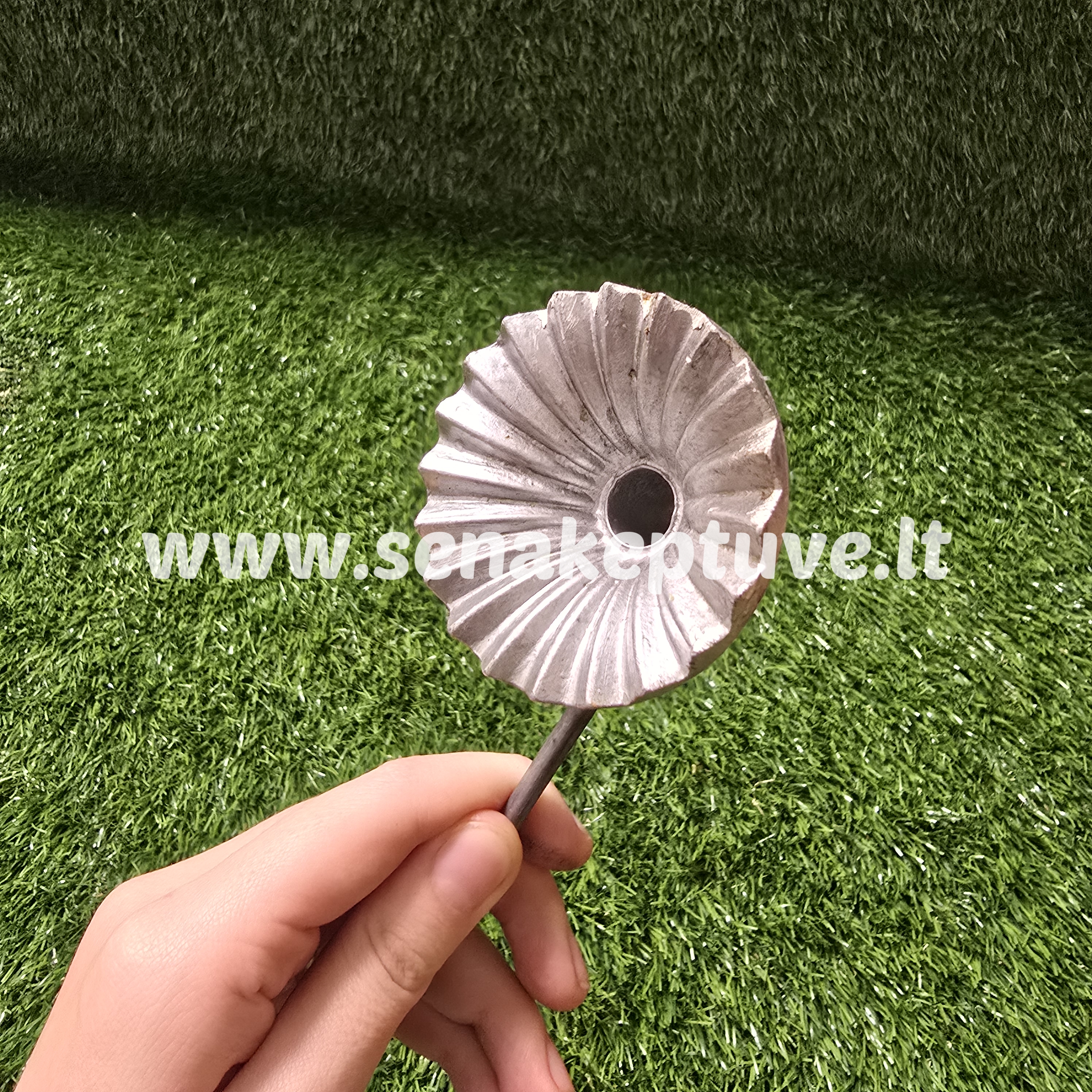 Senovinė žagarėlių formelė su koteliu