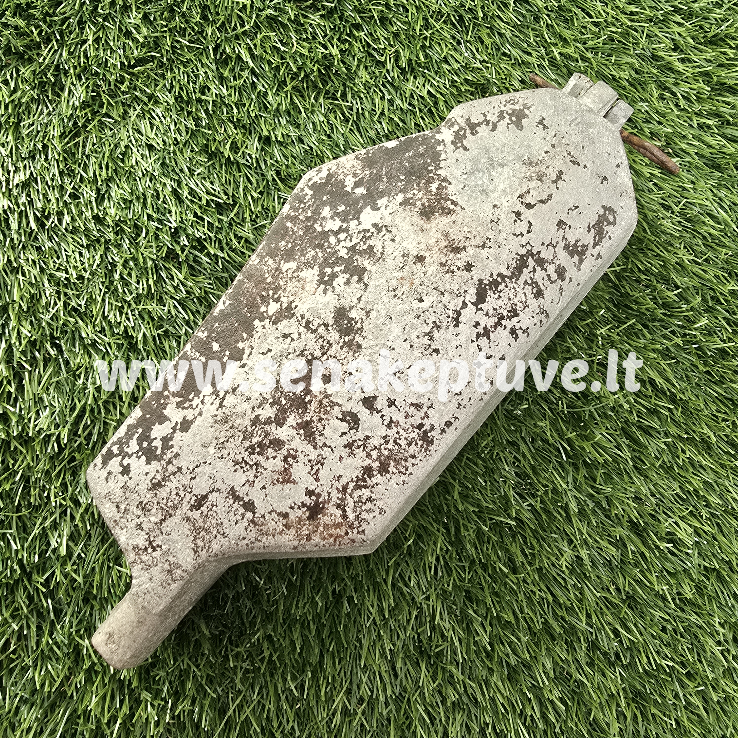 Senovinė meškos keptuvė