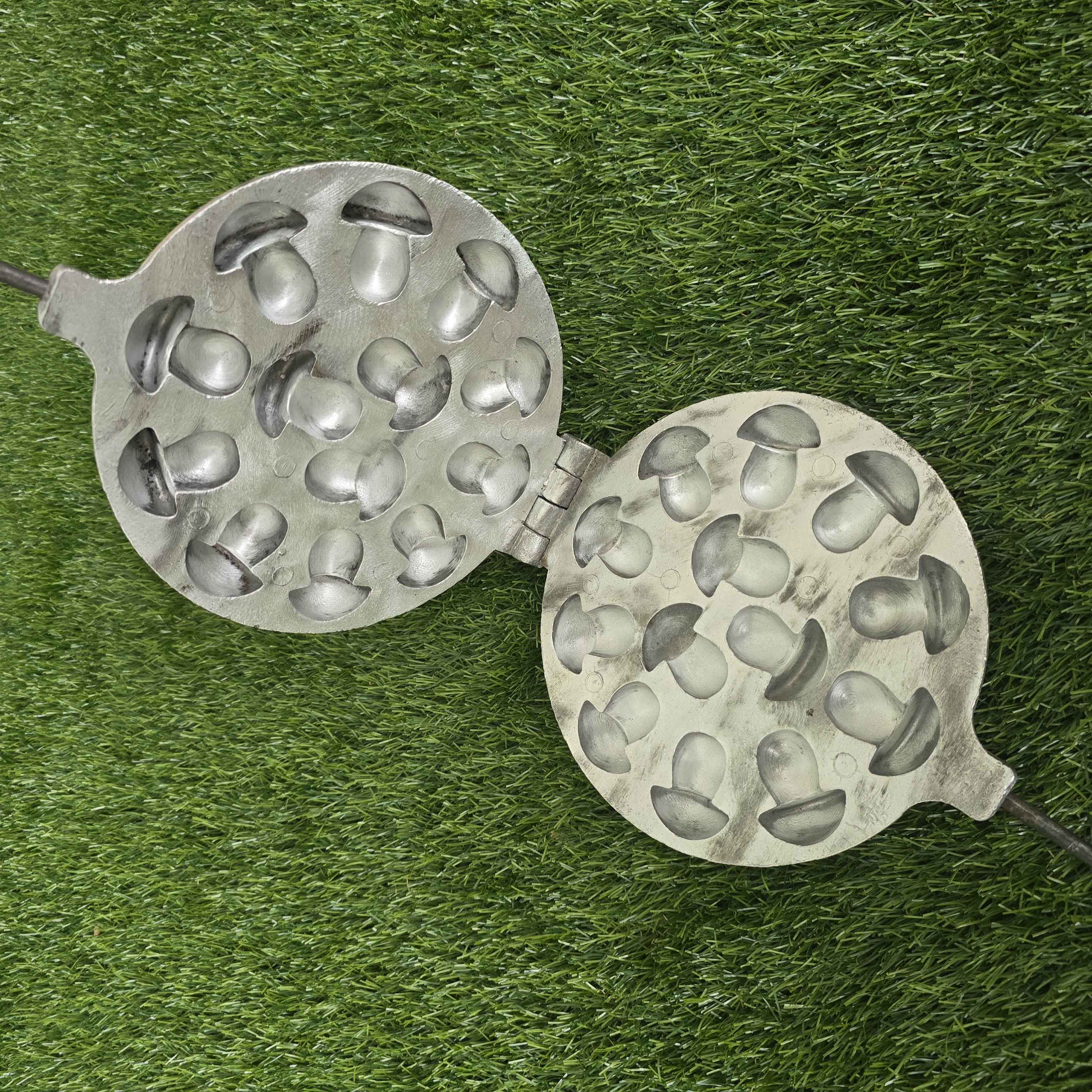 Šiuolaikinė grybukų keptuvė Migiris