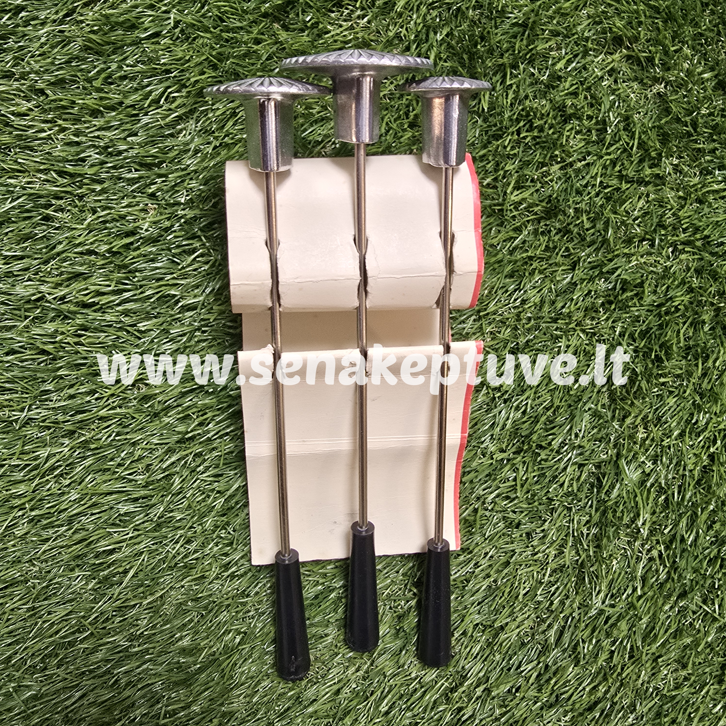 Senovinių žagarėlių formelių komplektas