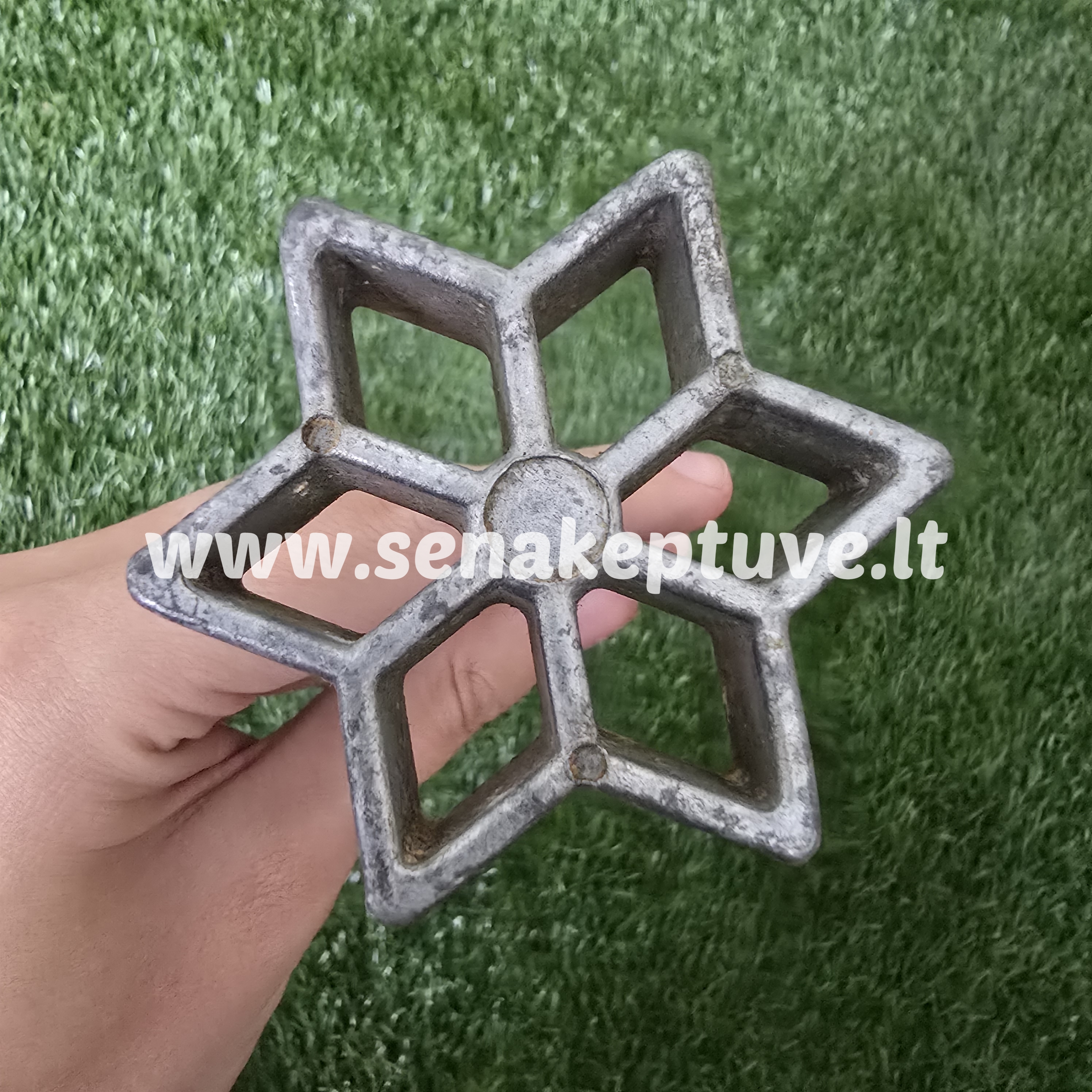 Senovinė žagarėlių formelė su koteliu