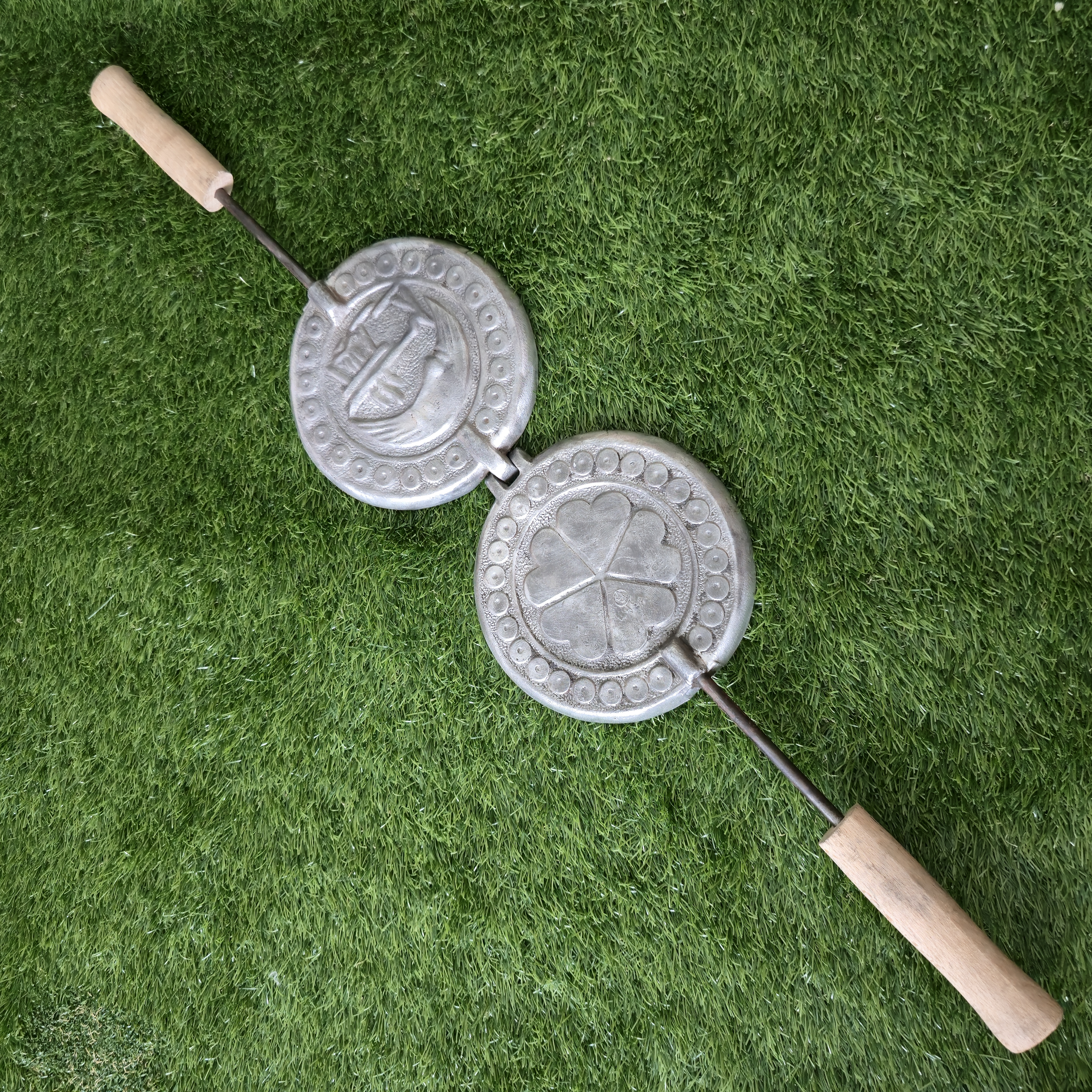 Senovinė blynų keptuvė