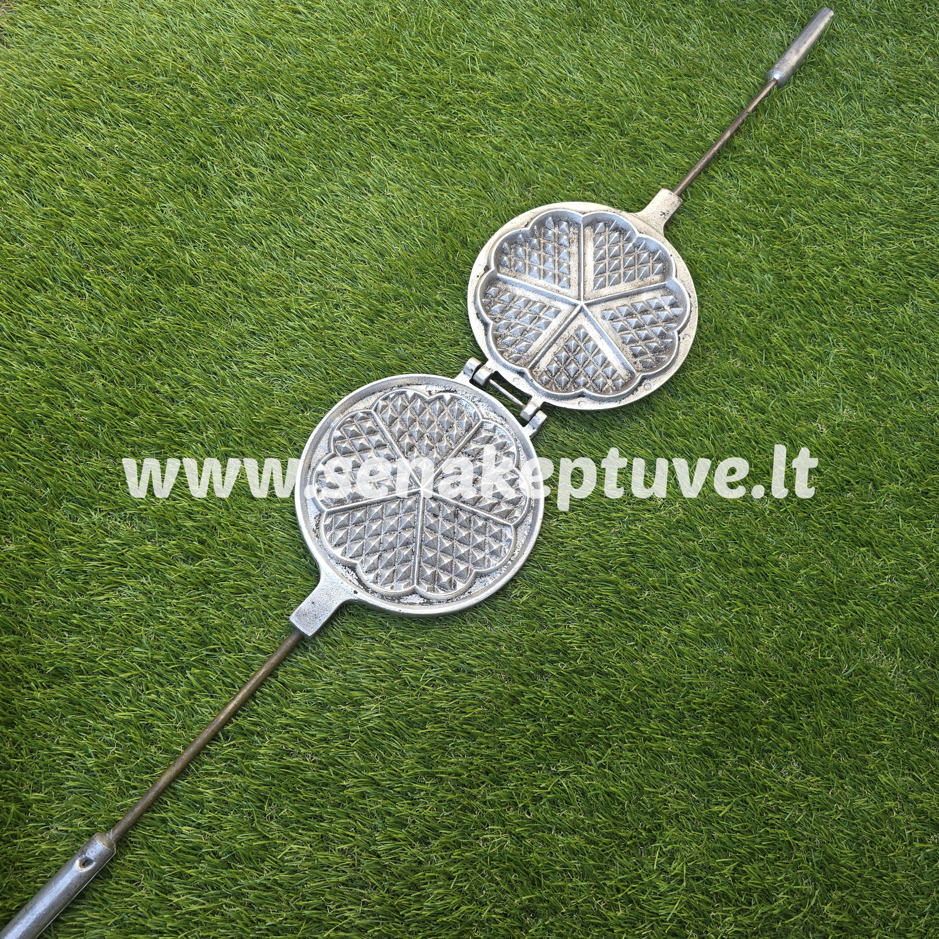 Senovinė blynų keptuvė