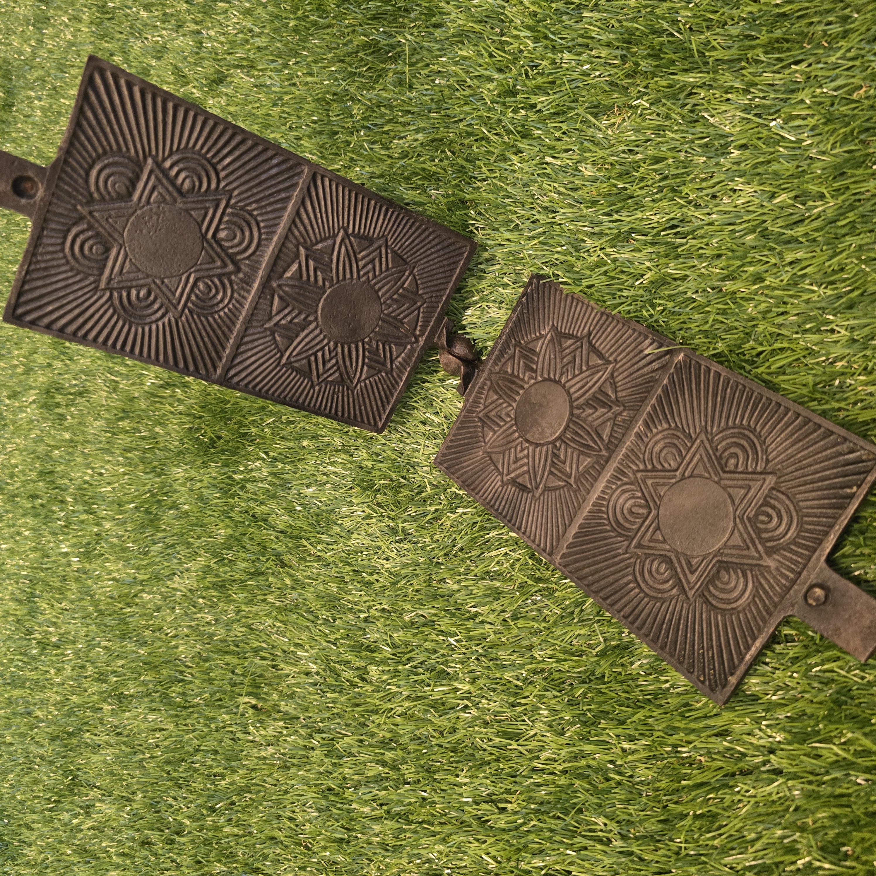 Plonų vaflių keptuvė