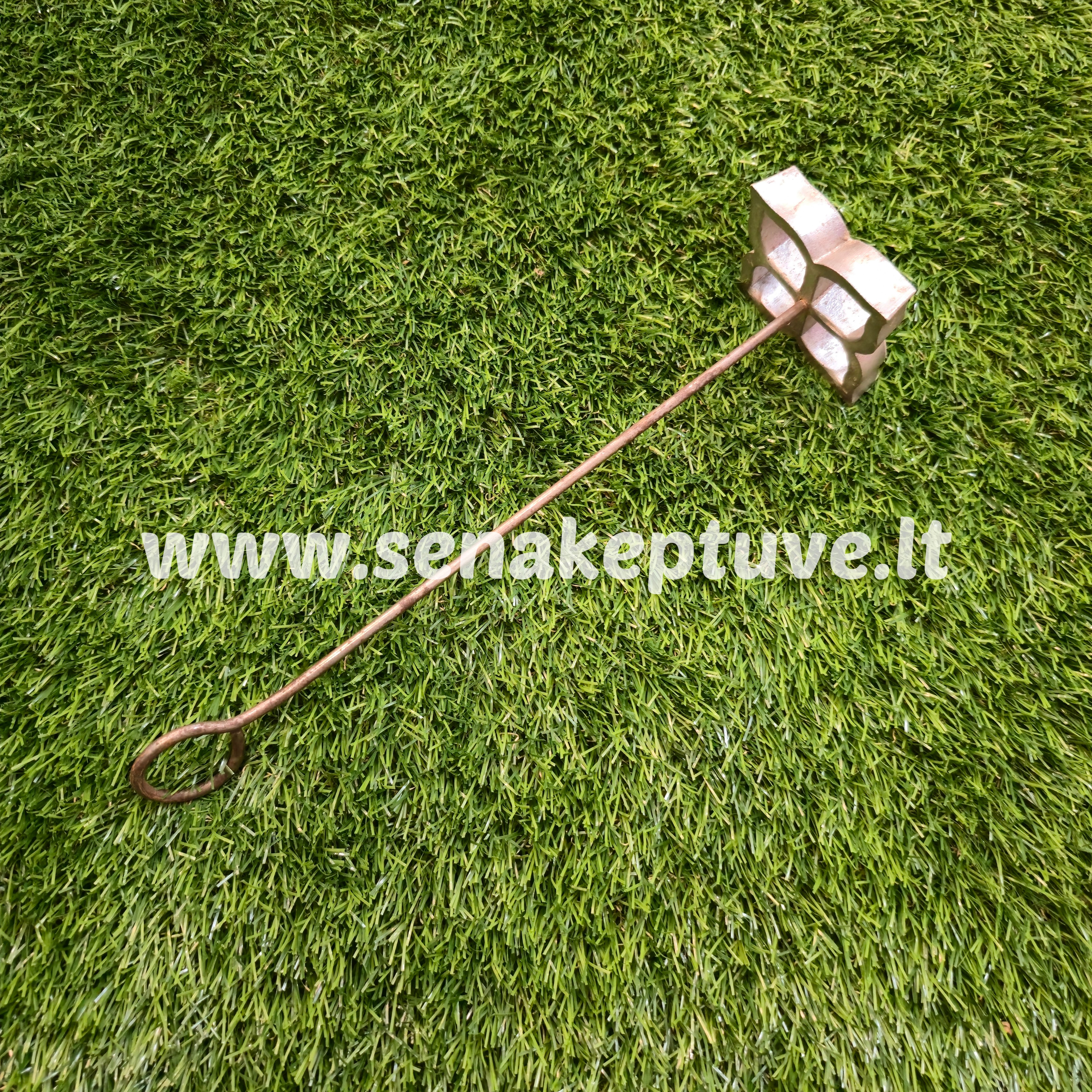 Senovinė žagarėlių formelė su koteliu