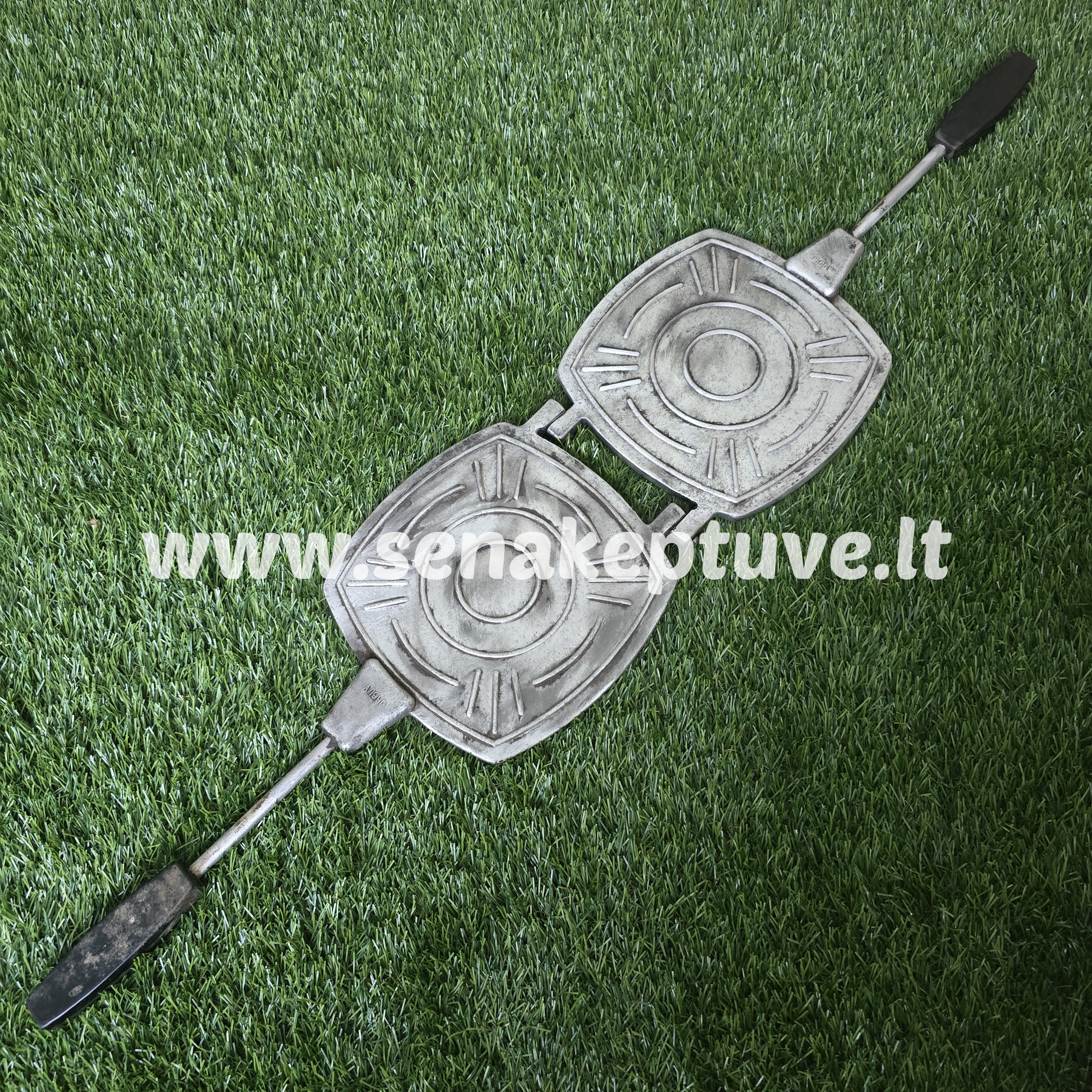 Senovinė blynų keptuvė