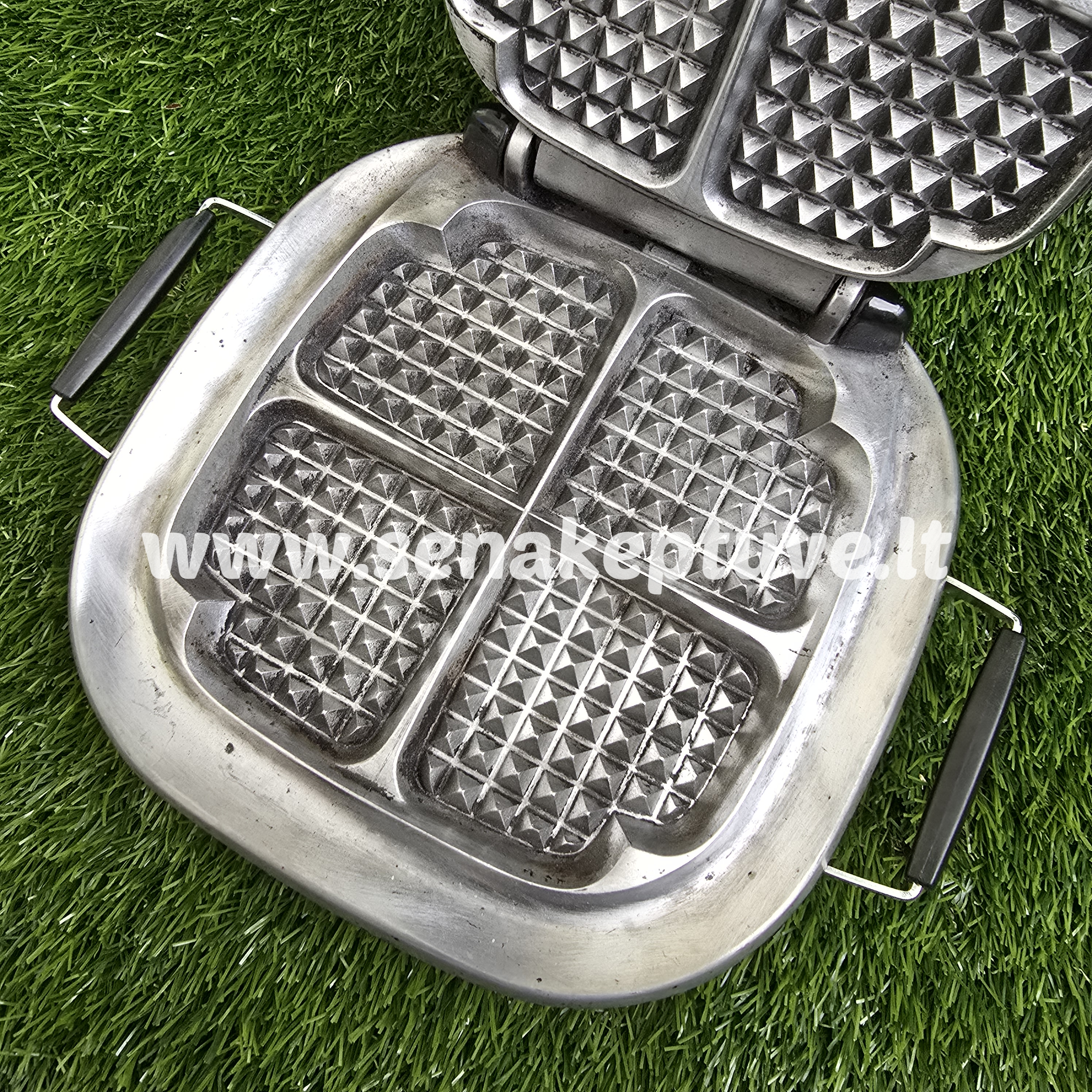 Senovinė elektrinė čirvinių blynų keptuvė Husqvarna su laidu