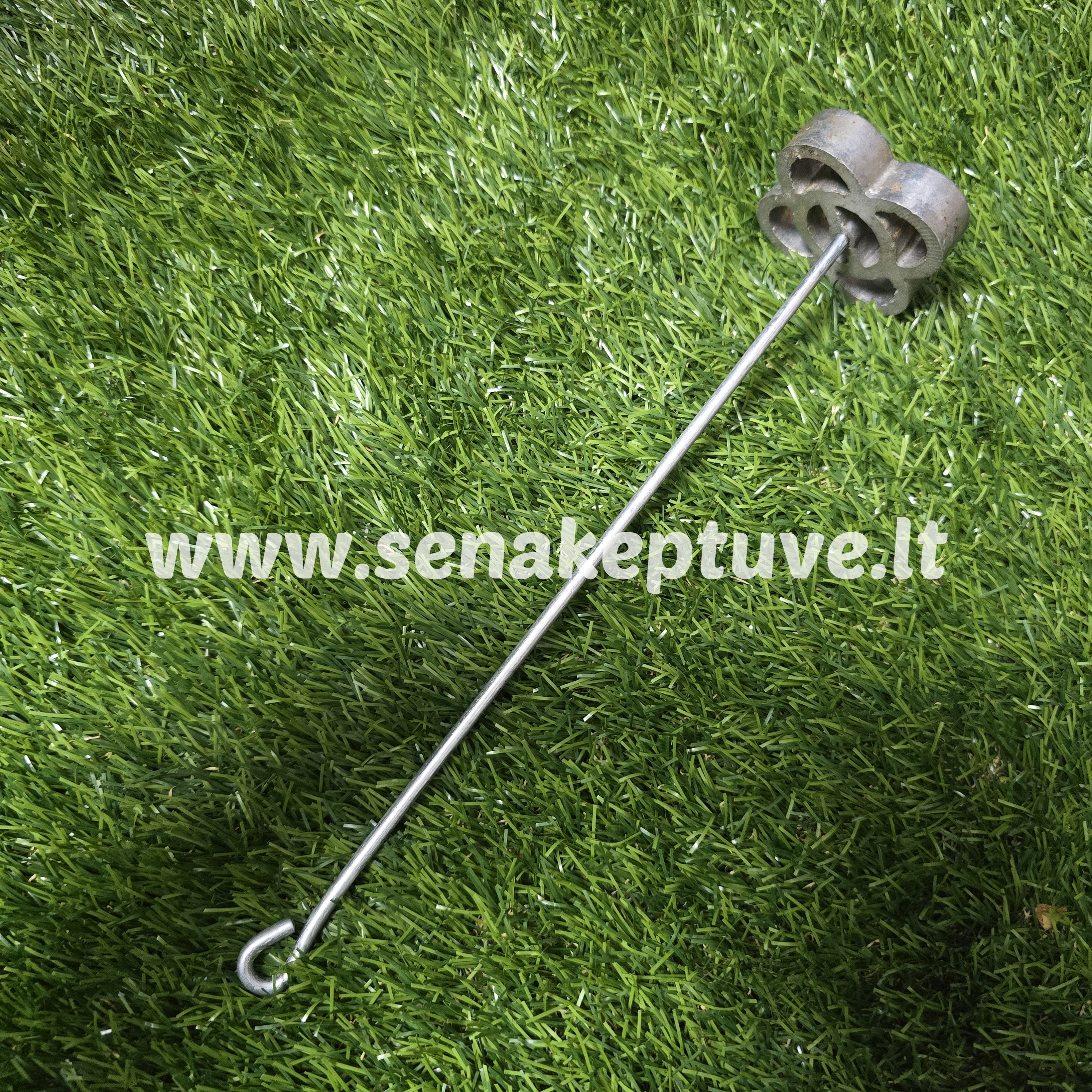 Senovinė žagarėlių formelė su koteliu