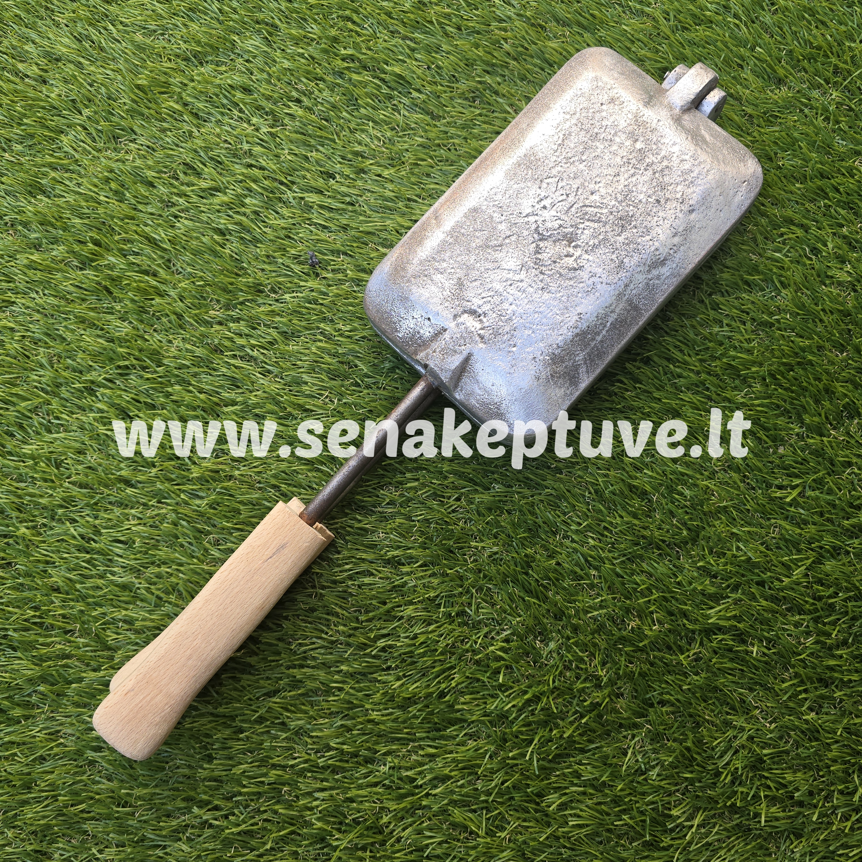 Senovinė grybukų keptuvė