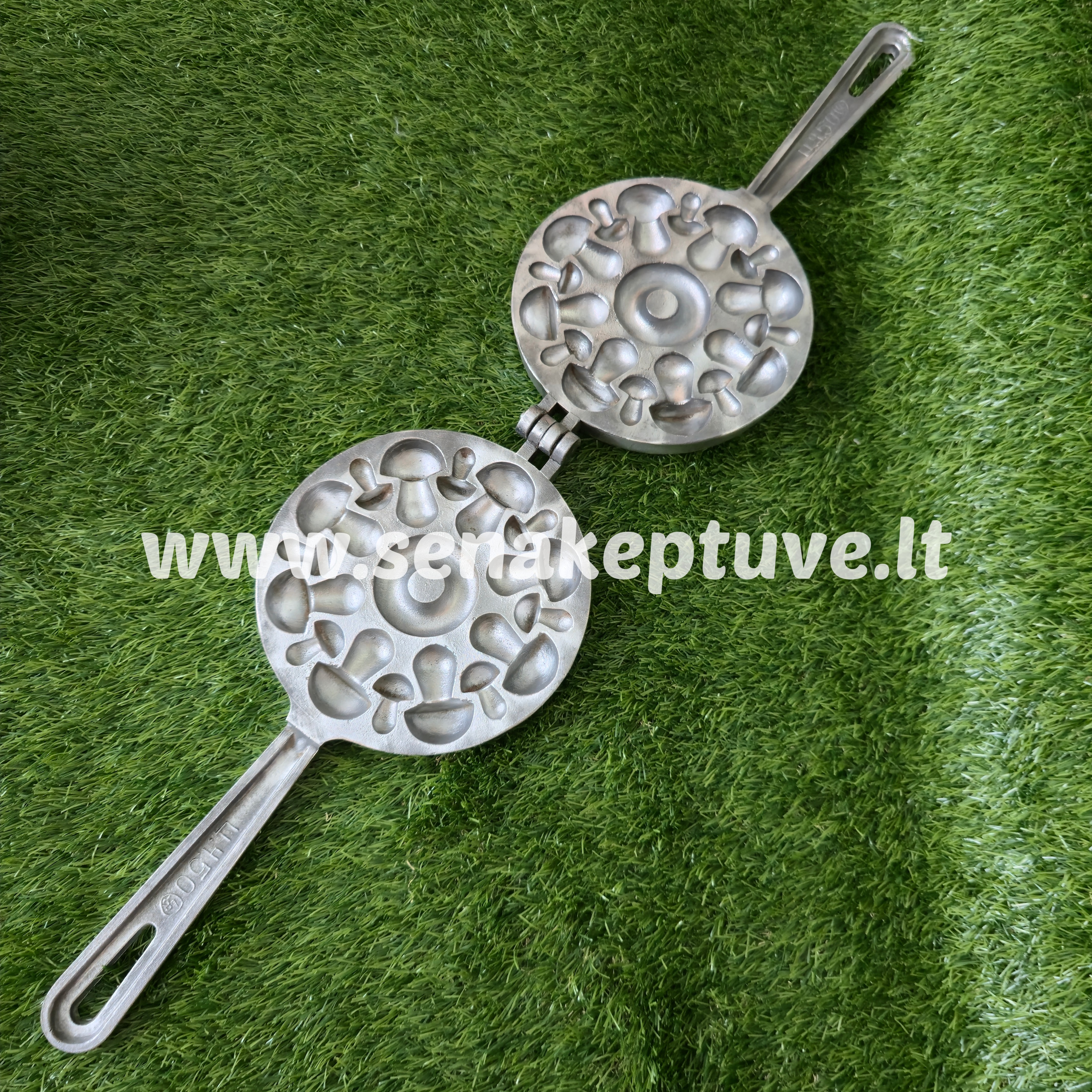 Senovinė grybukų keptuvė