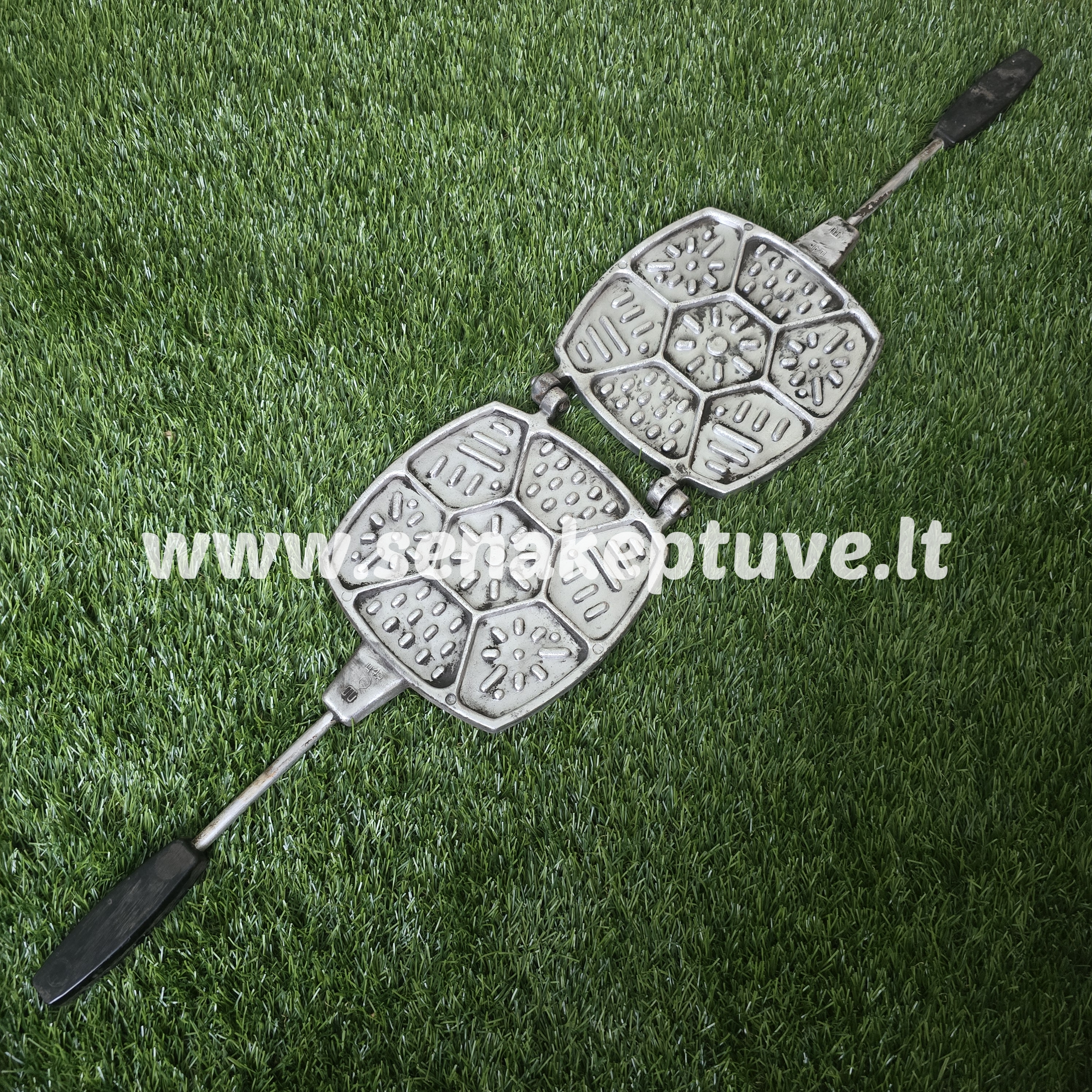 Senovinė blynų keptuvė