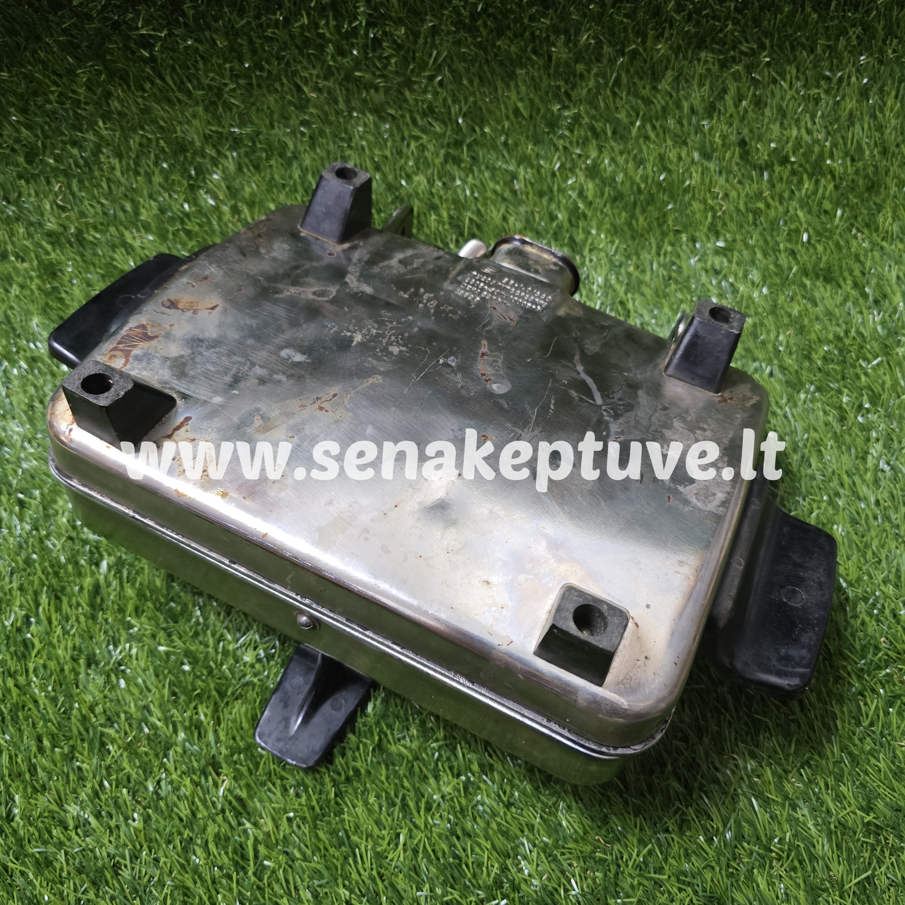 Senovinė elektrinė vaflinė su laidu