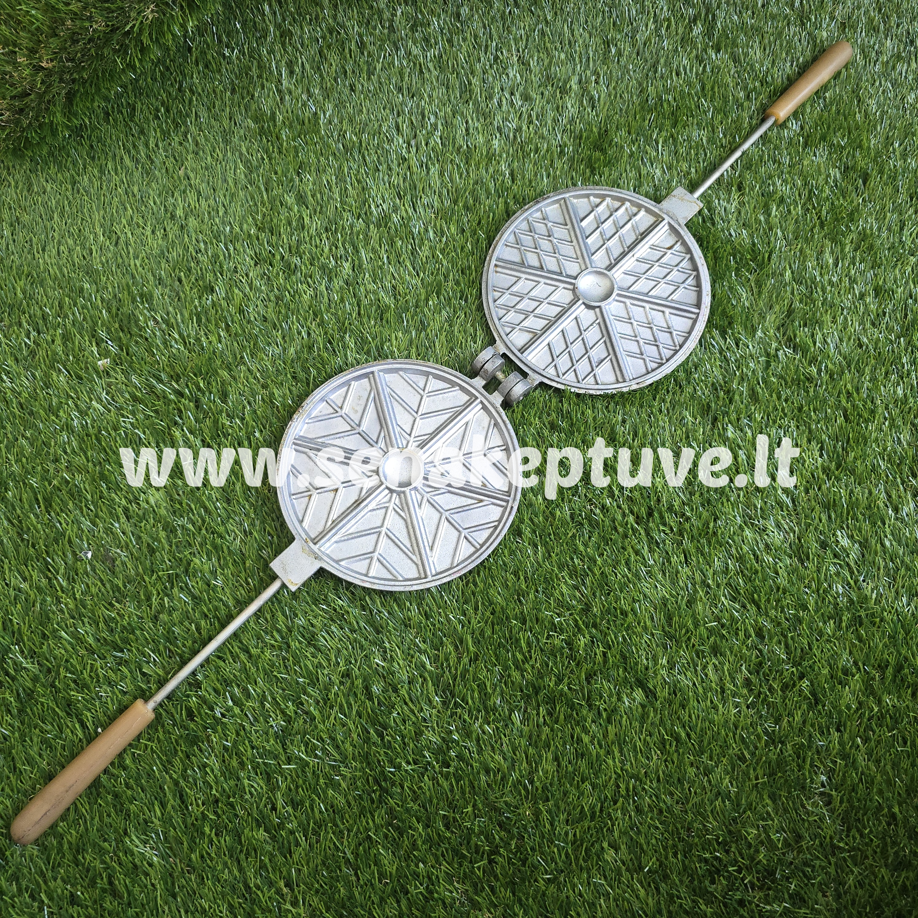 Senovinė blynų keptuvė