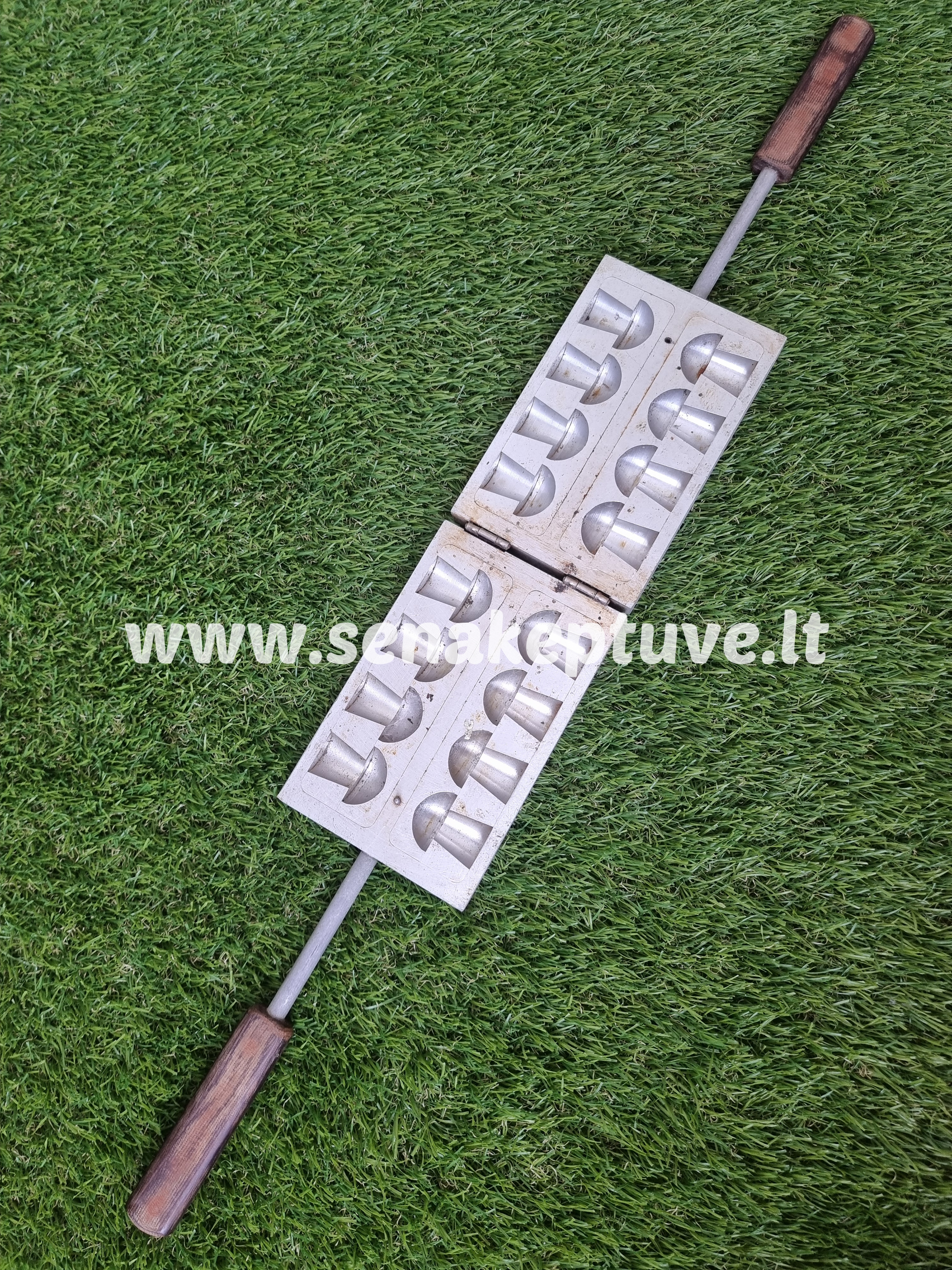 Senovinė grybukų keptuvė