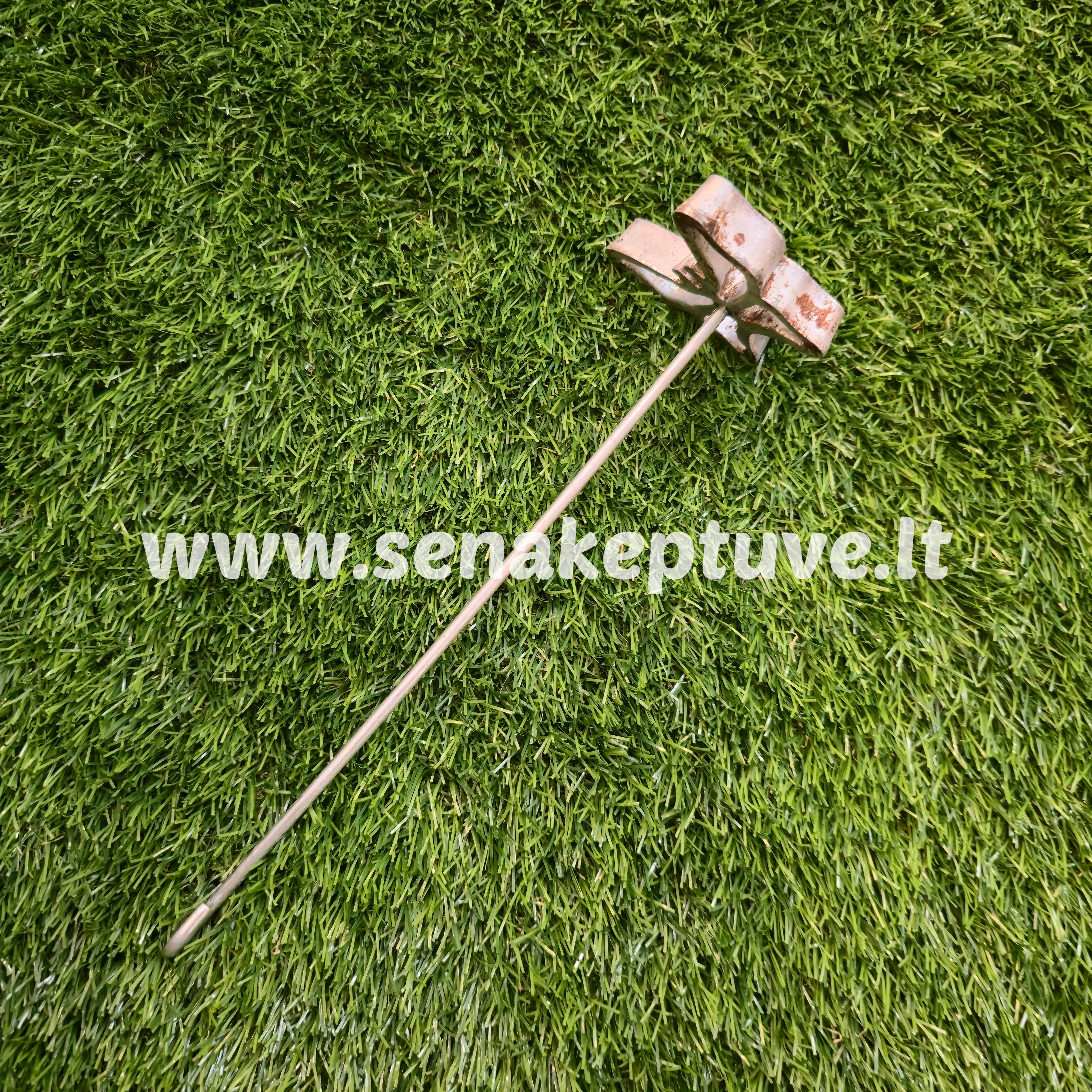 Senovinė žagarėlių formelė su koteliu