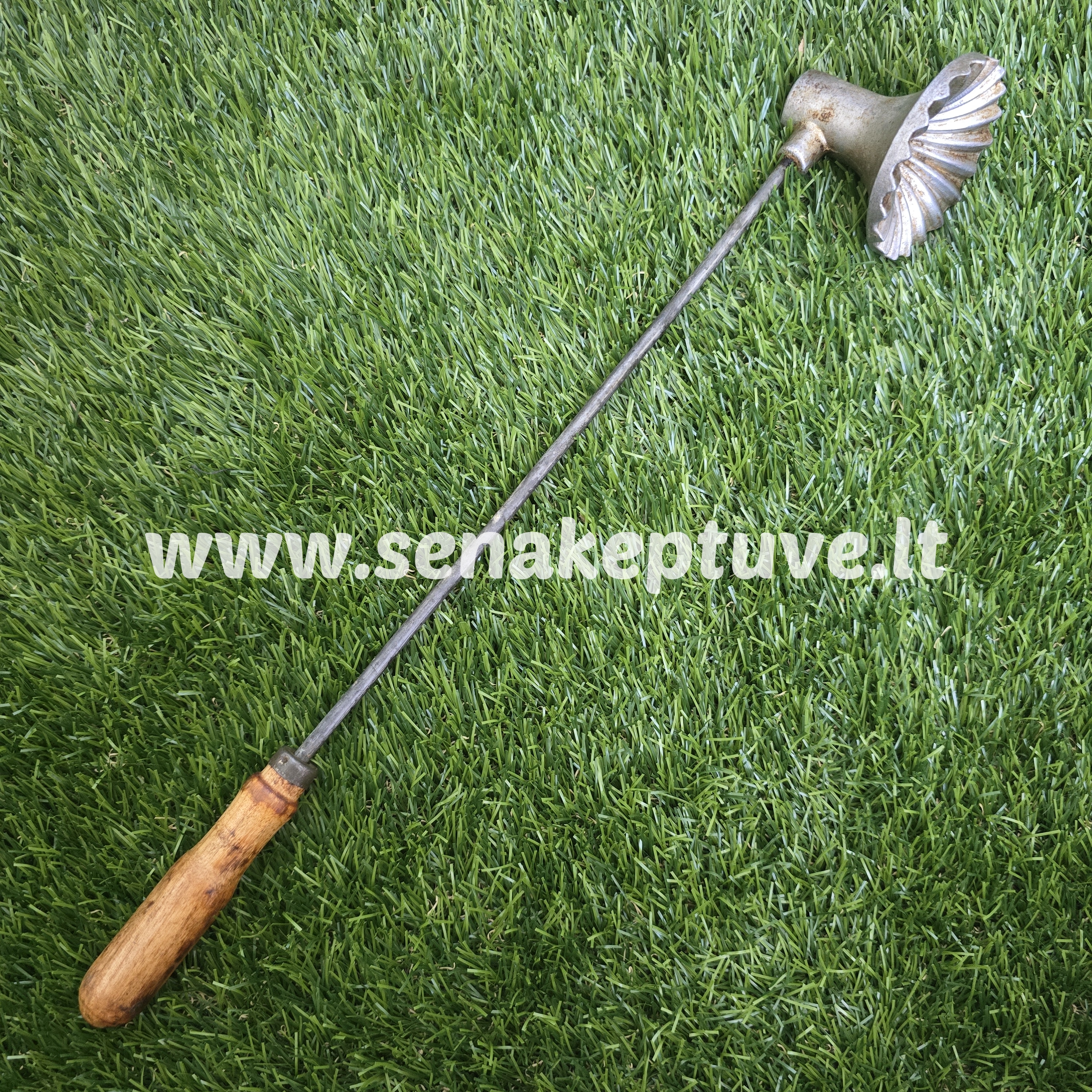 Senovinė žagarėlių formelė su koteliu