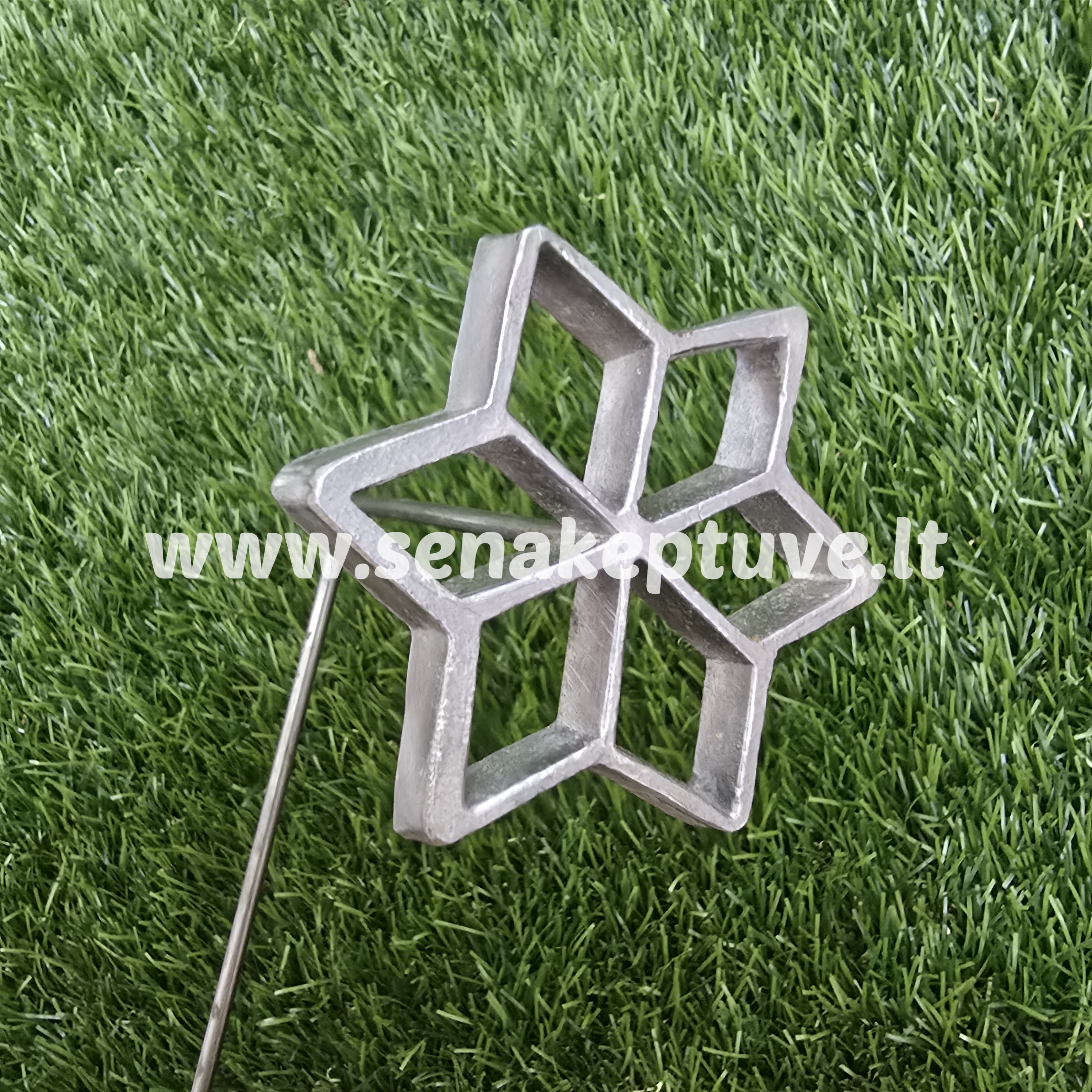 Senovinė žagarėlių formelė su koteliu