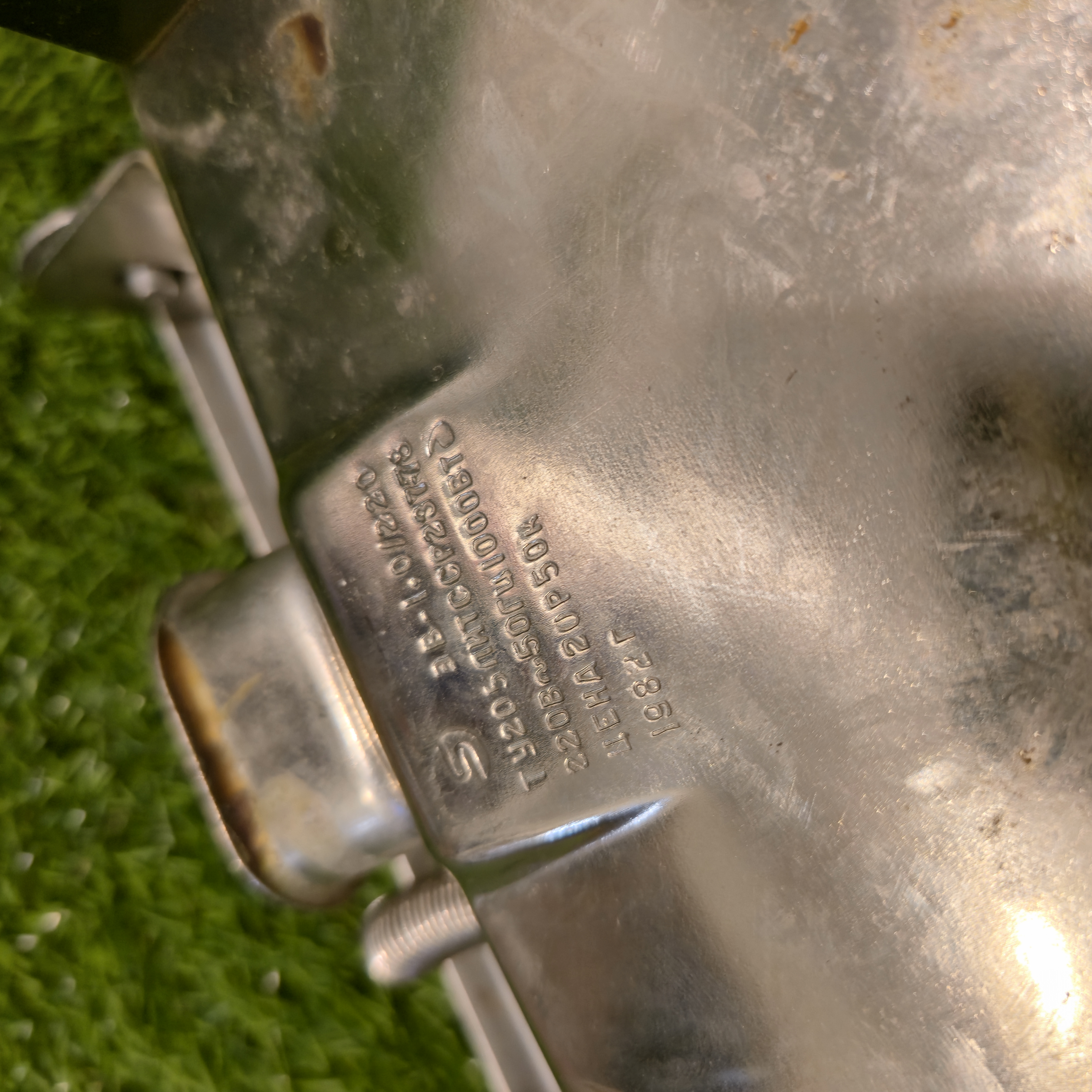 Senovinė elektrinė vaflinė su laidu