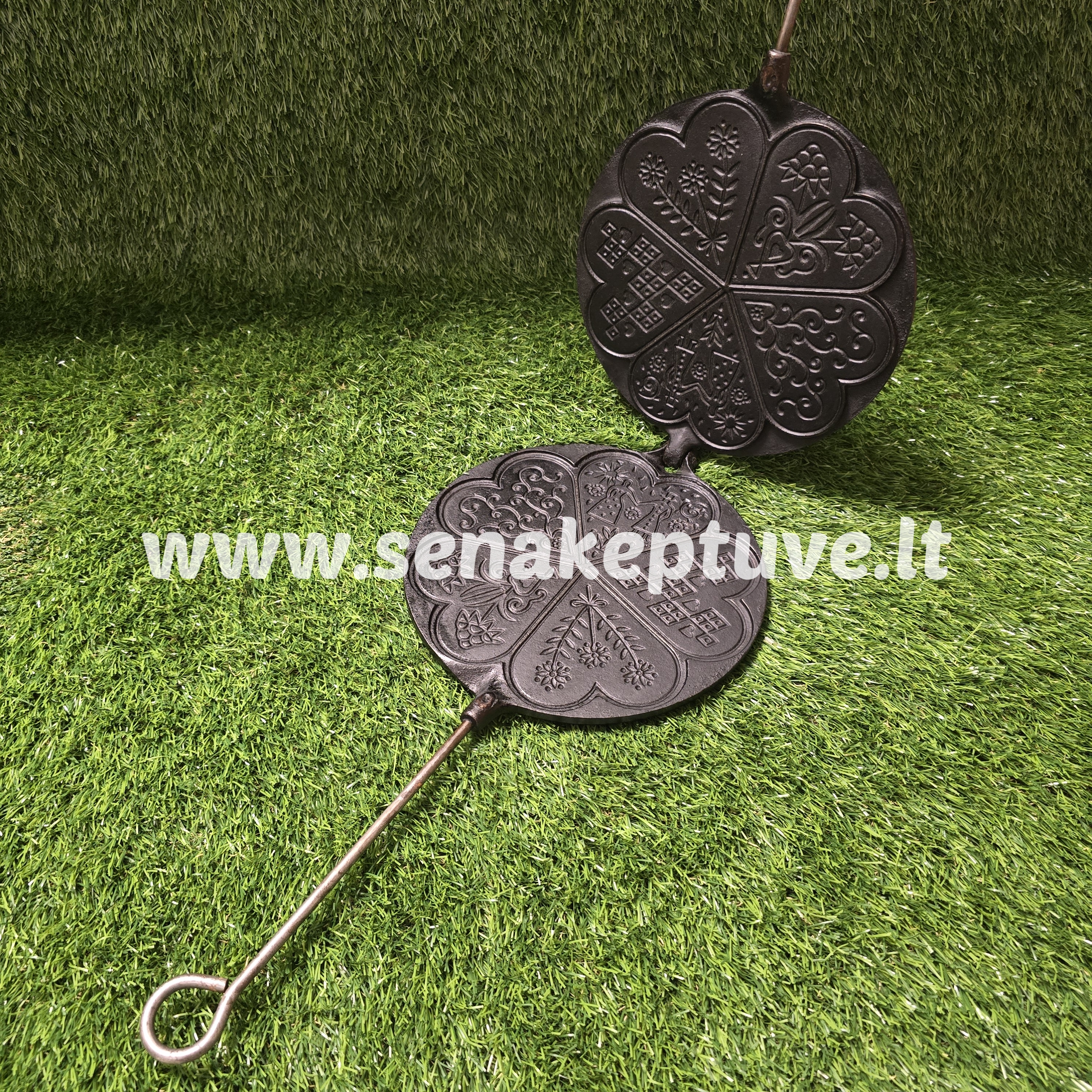 Senovinė ketaus plonų vaflių keptuvė