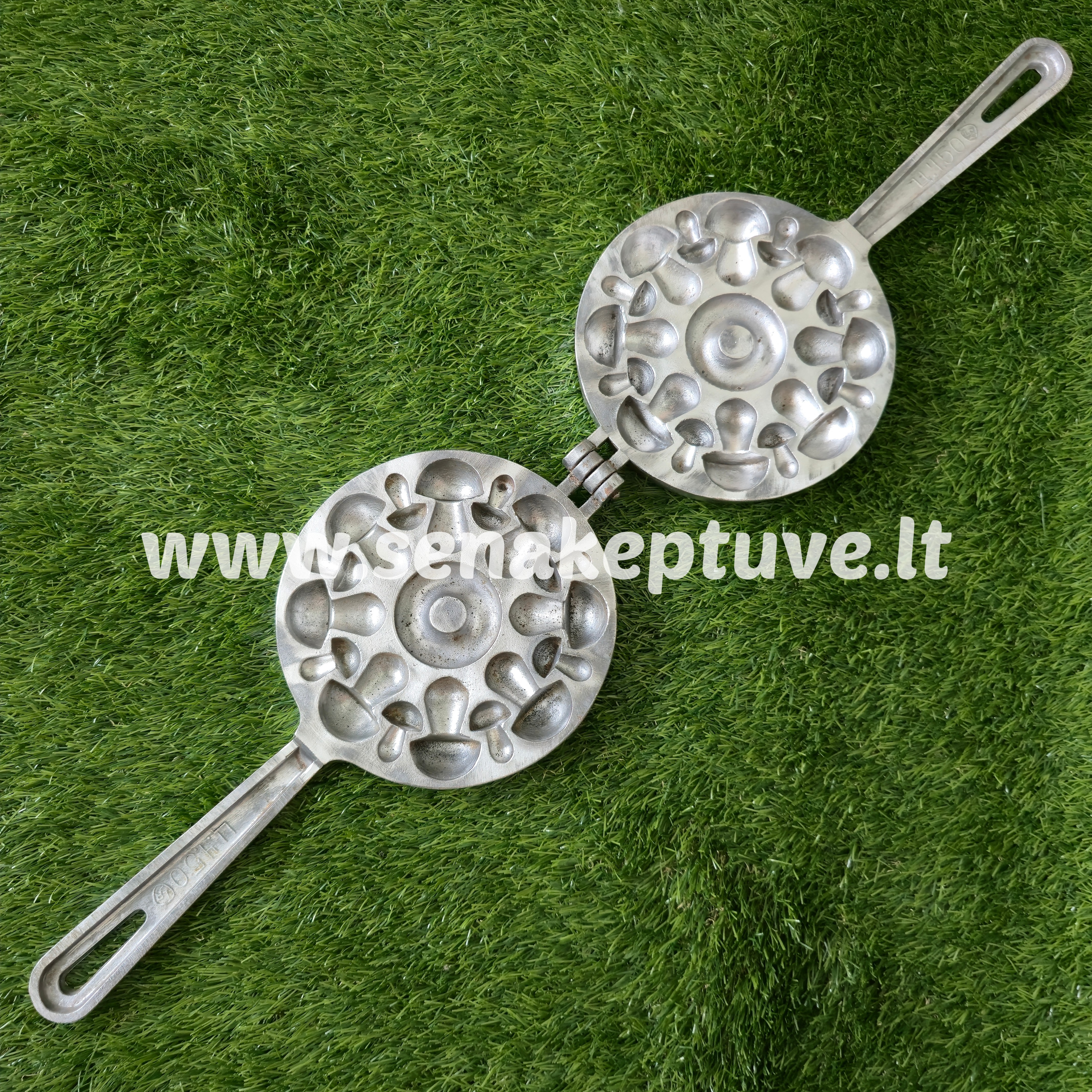 Senovinė grybukų keptuvė