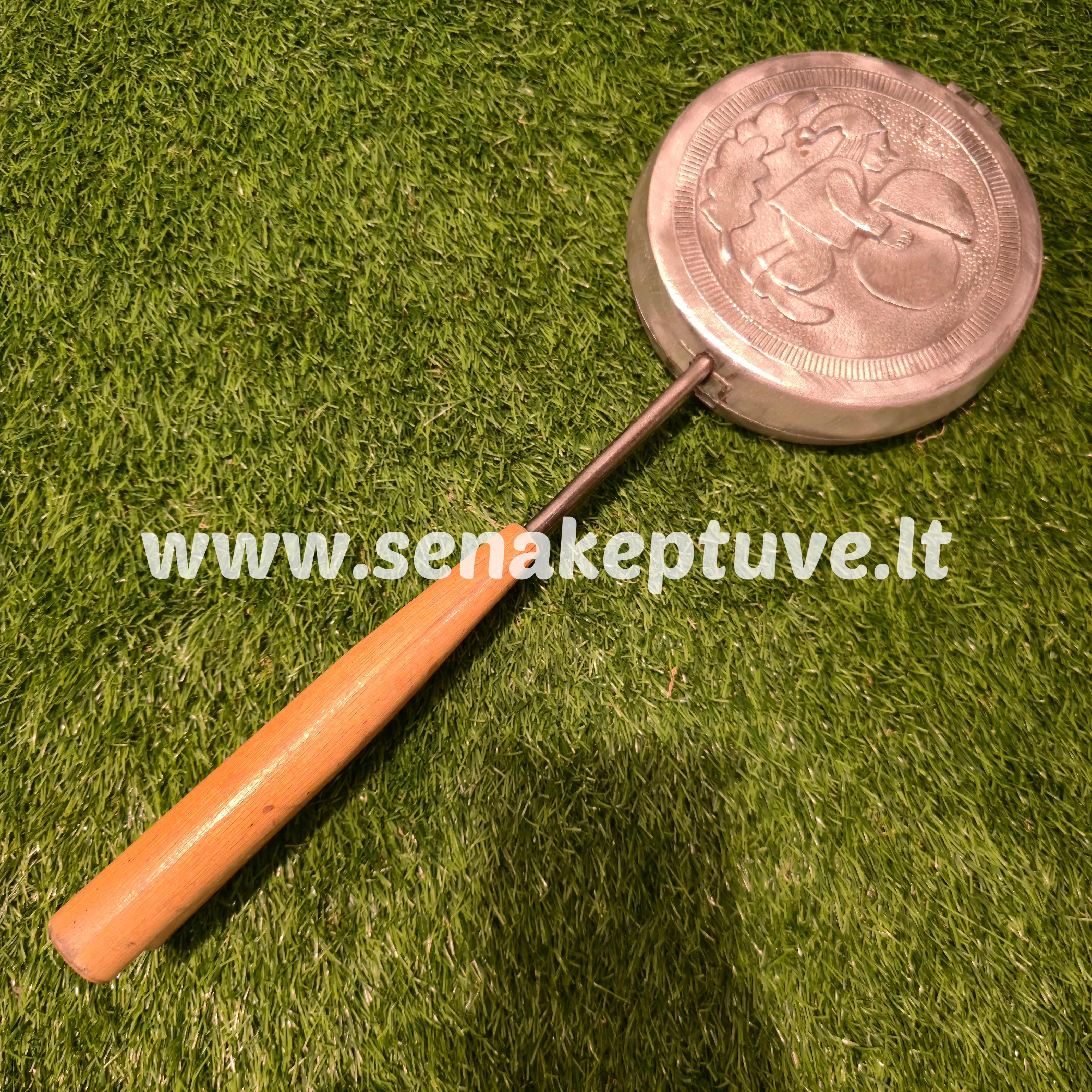 Senovinė grybukų keptuvė