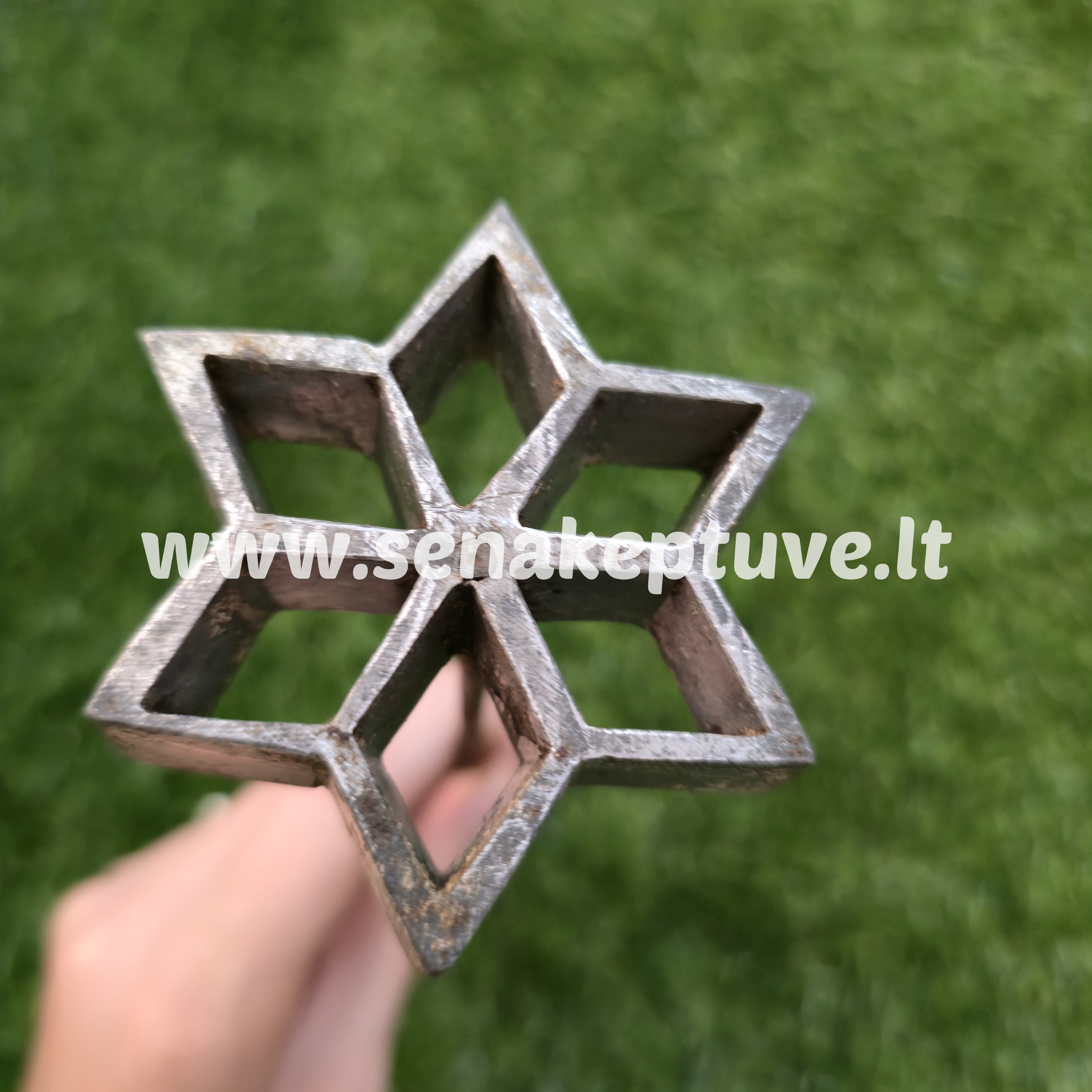 Senovinė žagarėlių formelė su koteliu