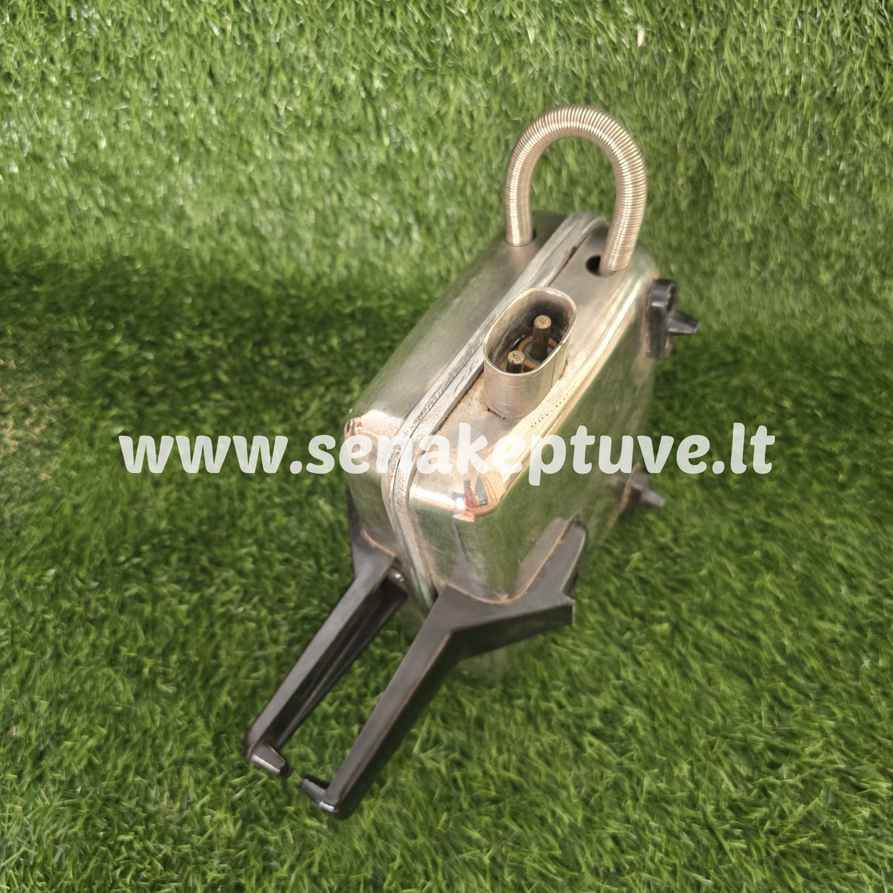 Senovinė elektrinė vaflinė su laidu