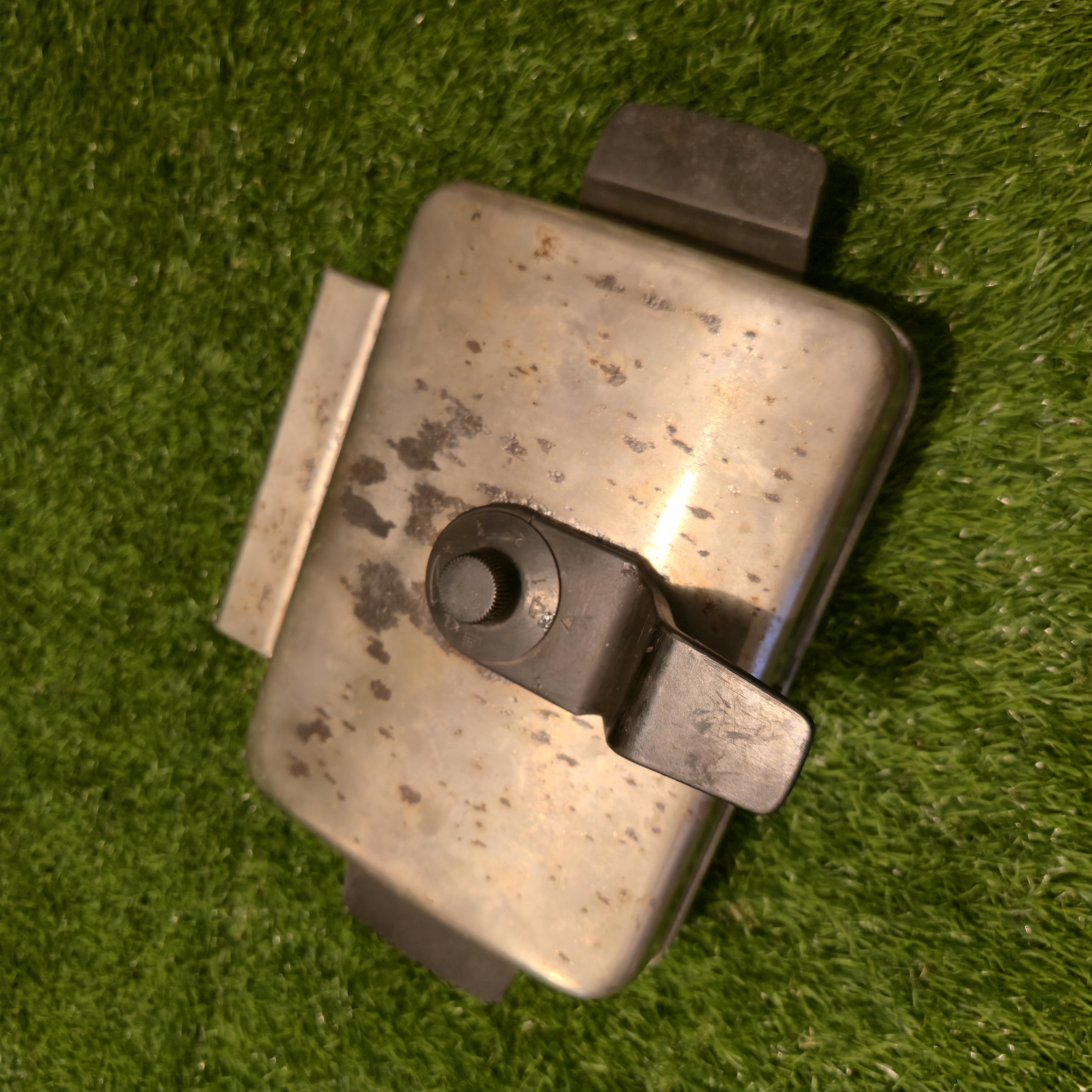 Senovinė elektrinė vaflinė su laidu