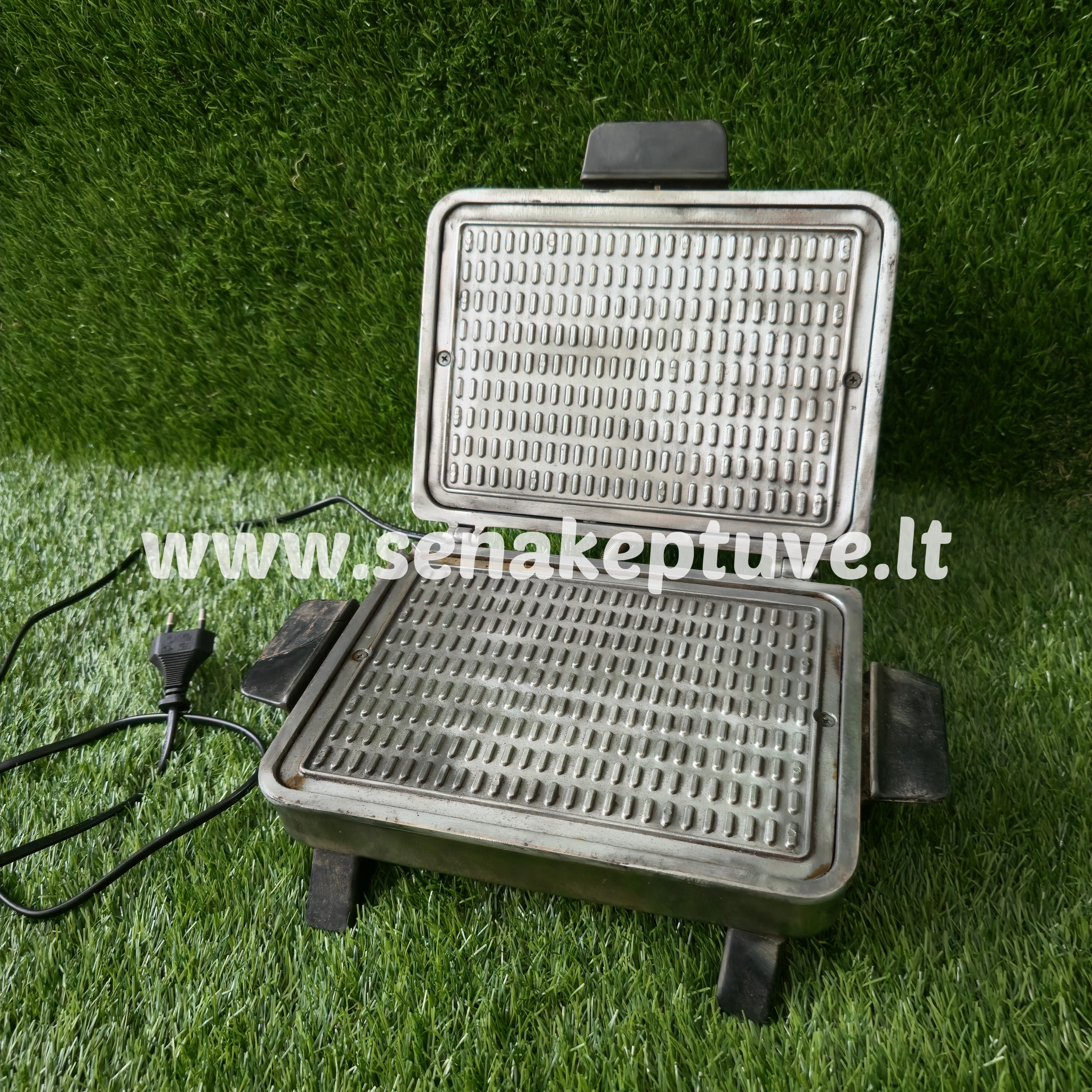 Senovinė elektrinė vaflinė su laidu (suklijuota rankenėlė)