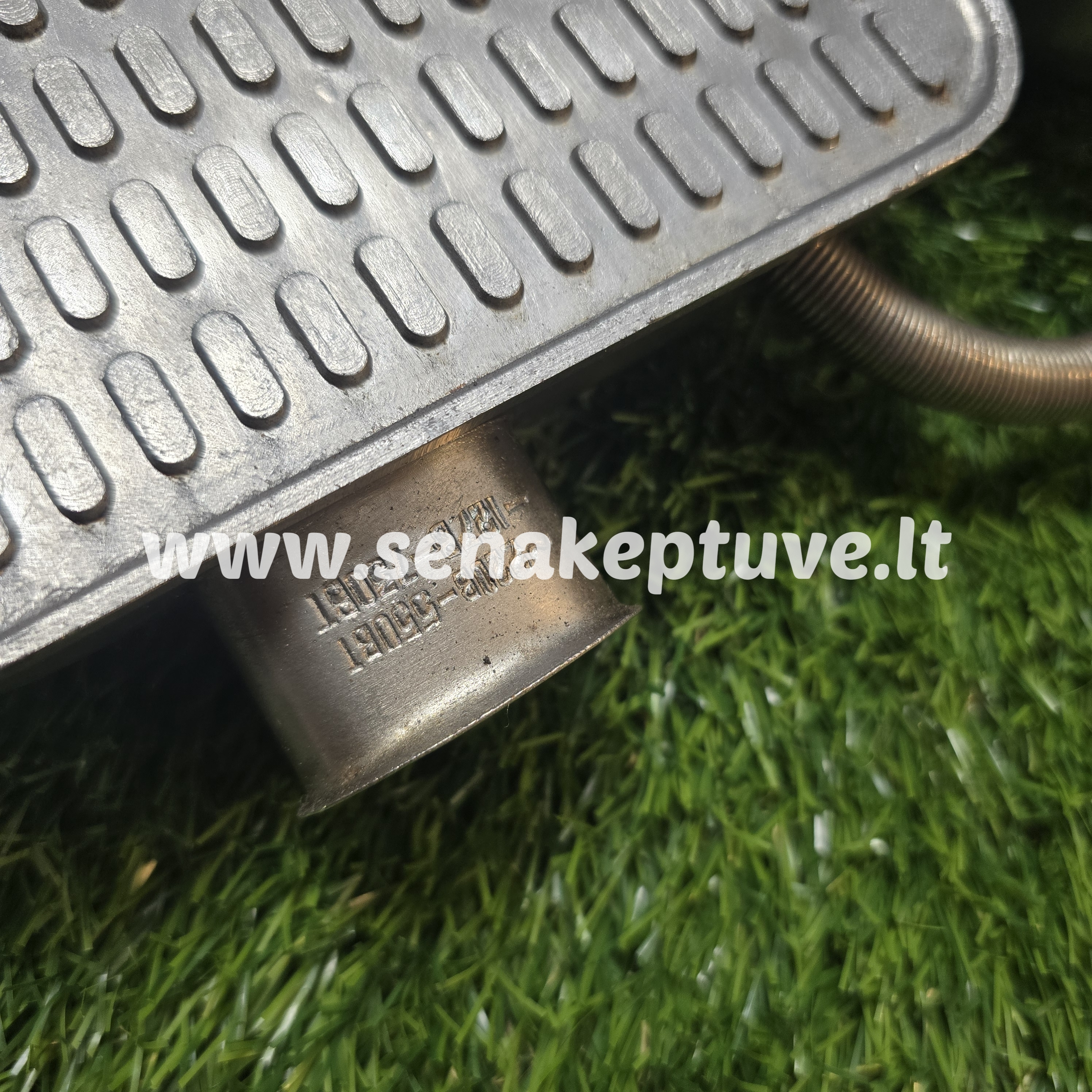 Senovinė elektrinė vaflinė su laidu (nėra apatinės rankenos)