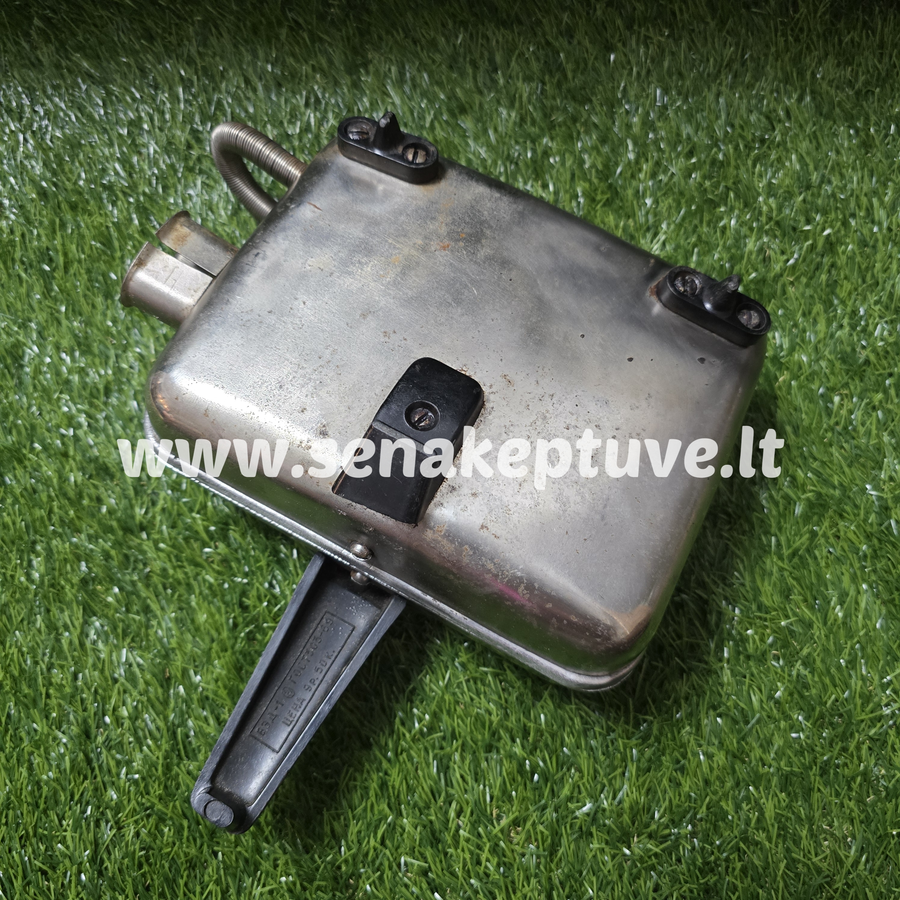 Senovinė elektrinė vaflinė su laidu (nėra apatinės rankenos)