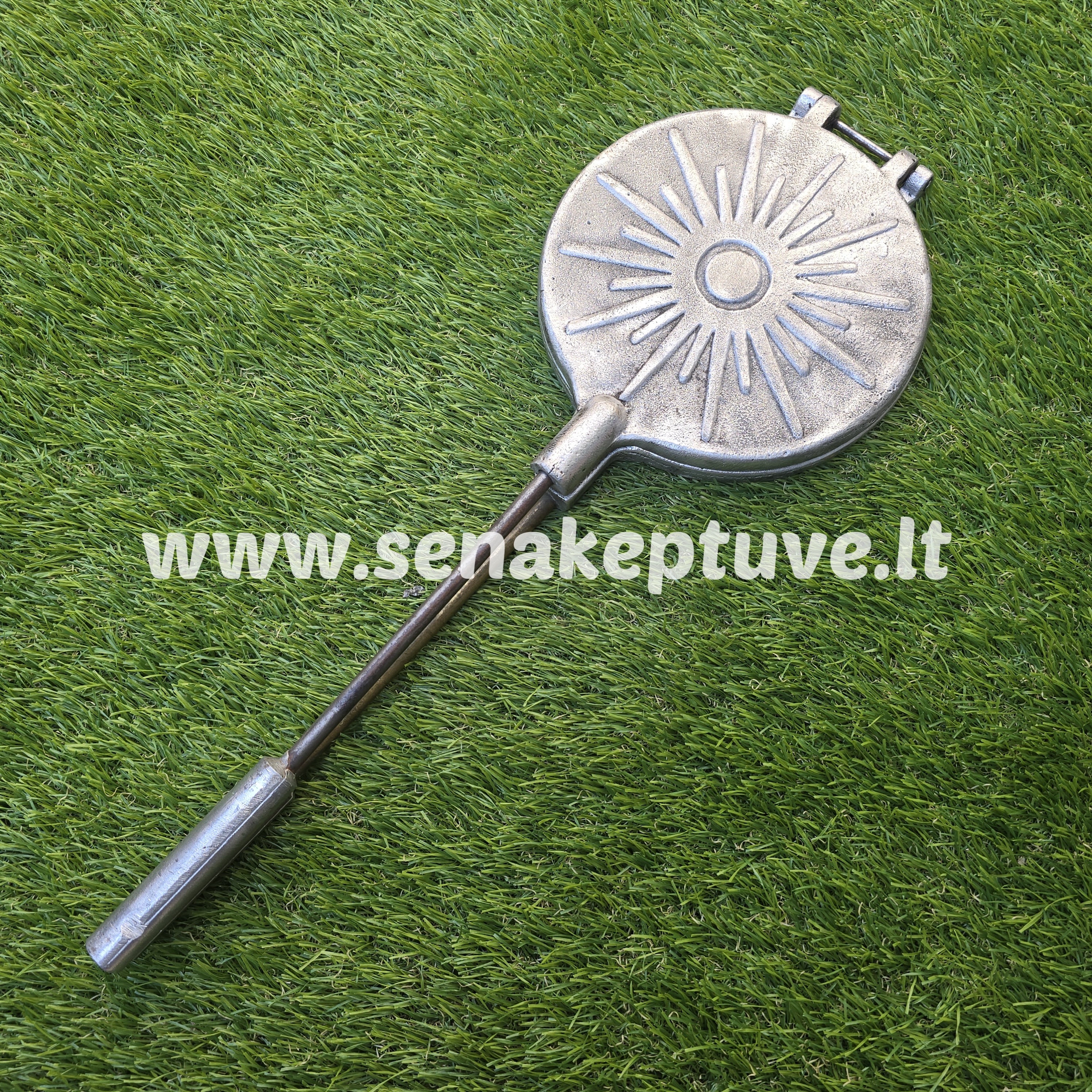 Senovinė blynų keptuvė