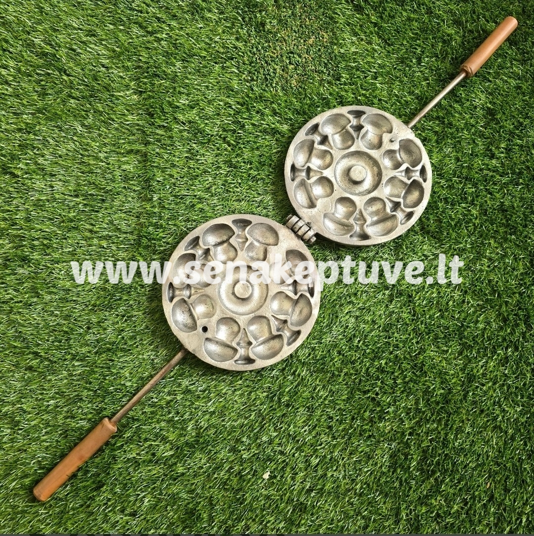 Senovinė grybukų keptuvė