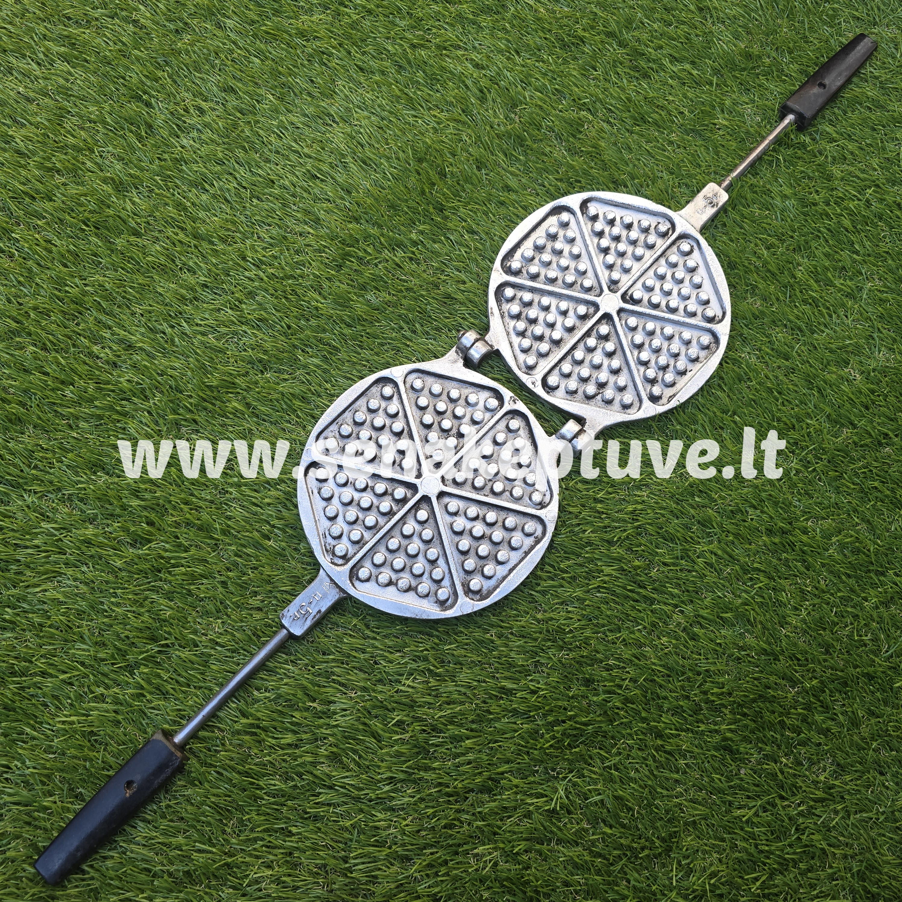 Senovinė blynų keptuvė