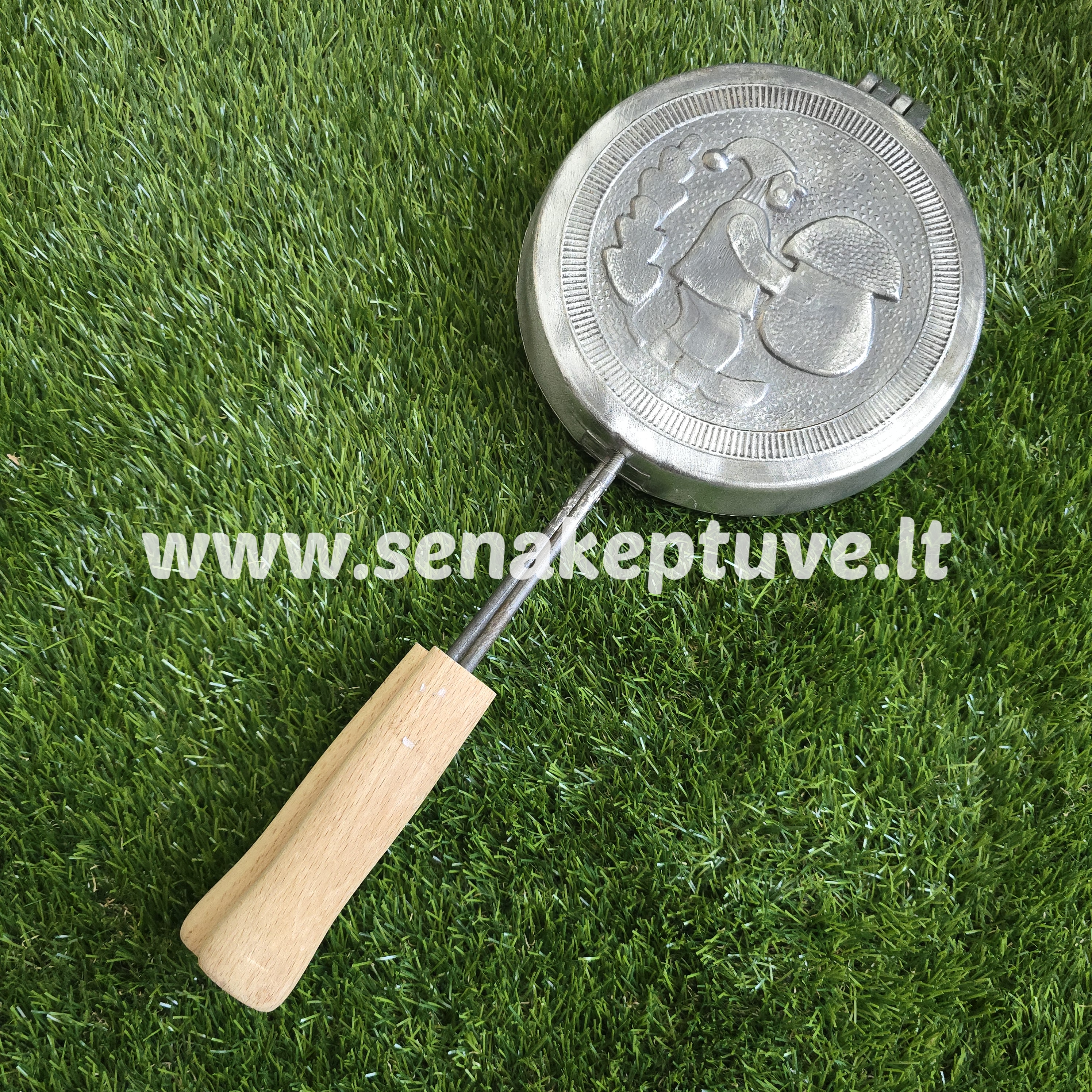 Senovinė grybukų keptuvė