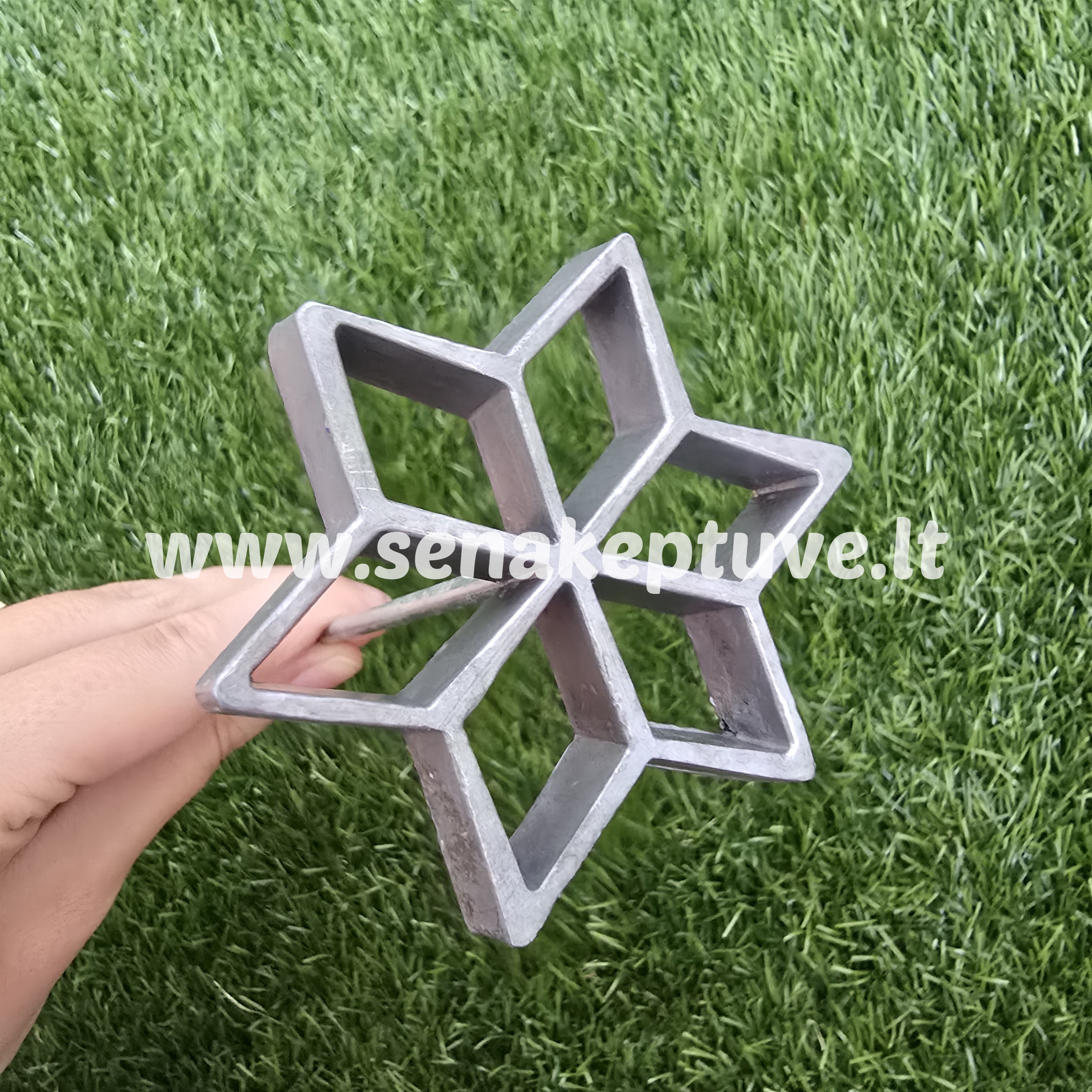 Senovinė žagarėlių formelė su koteliu