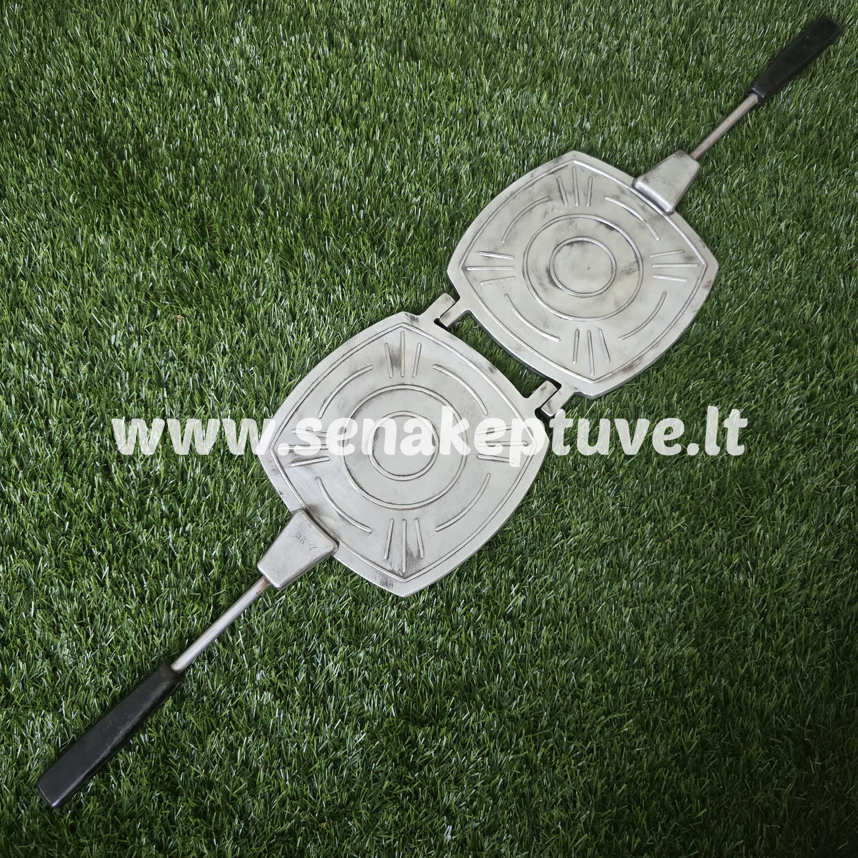 Senovinė blynų keptuvė