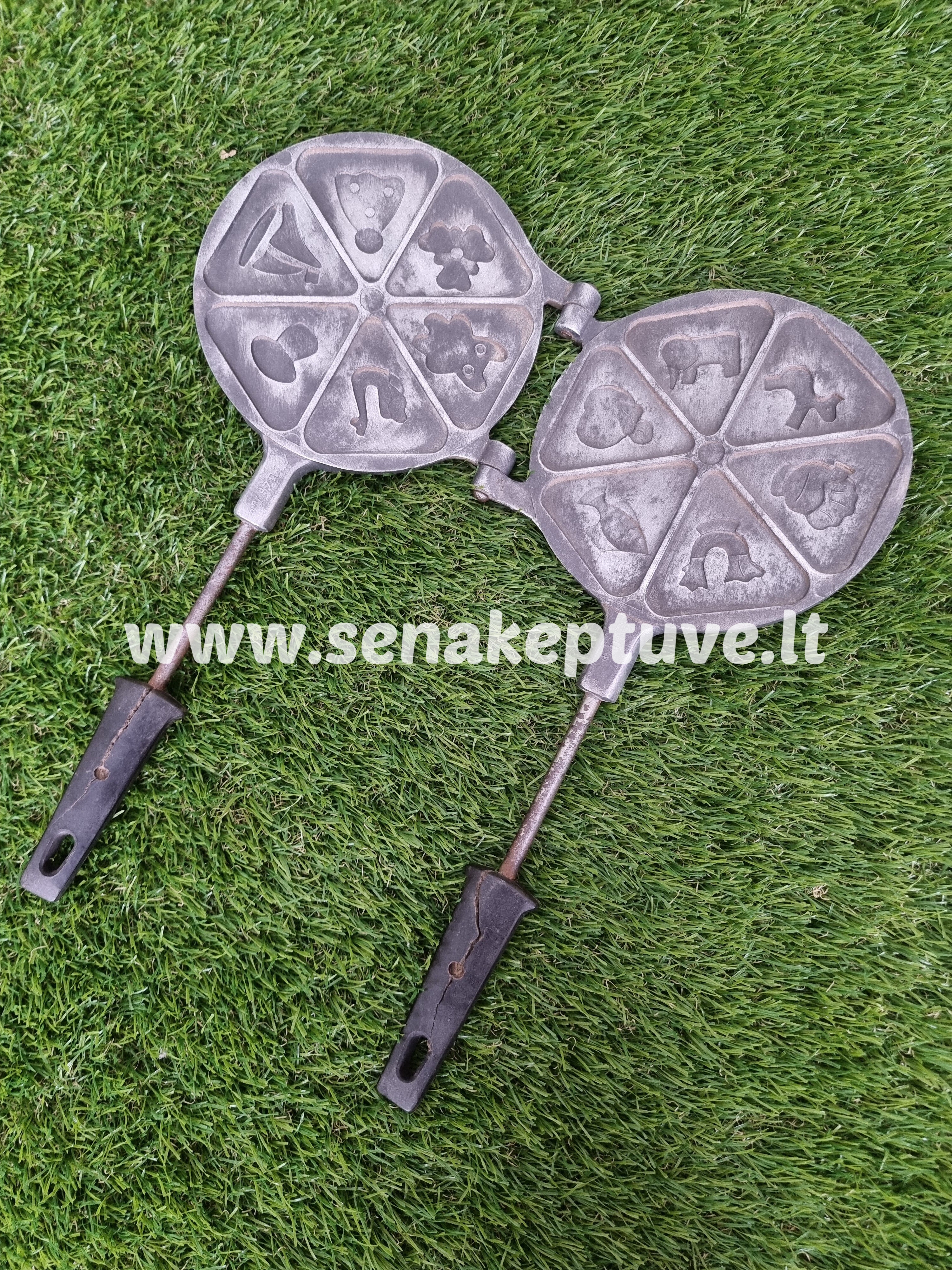 Senovinė blynų keptuvė