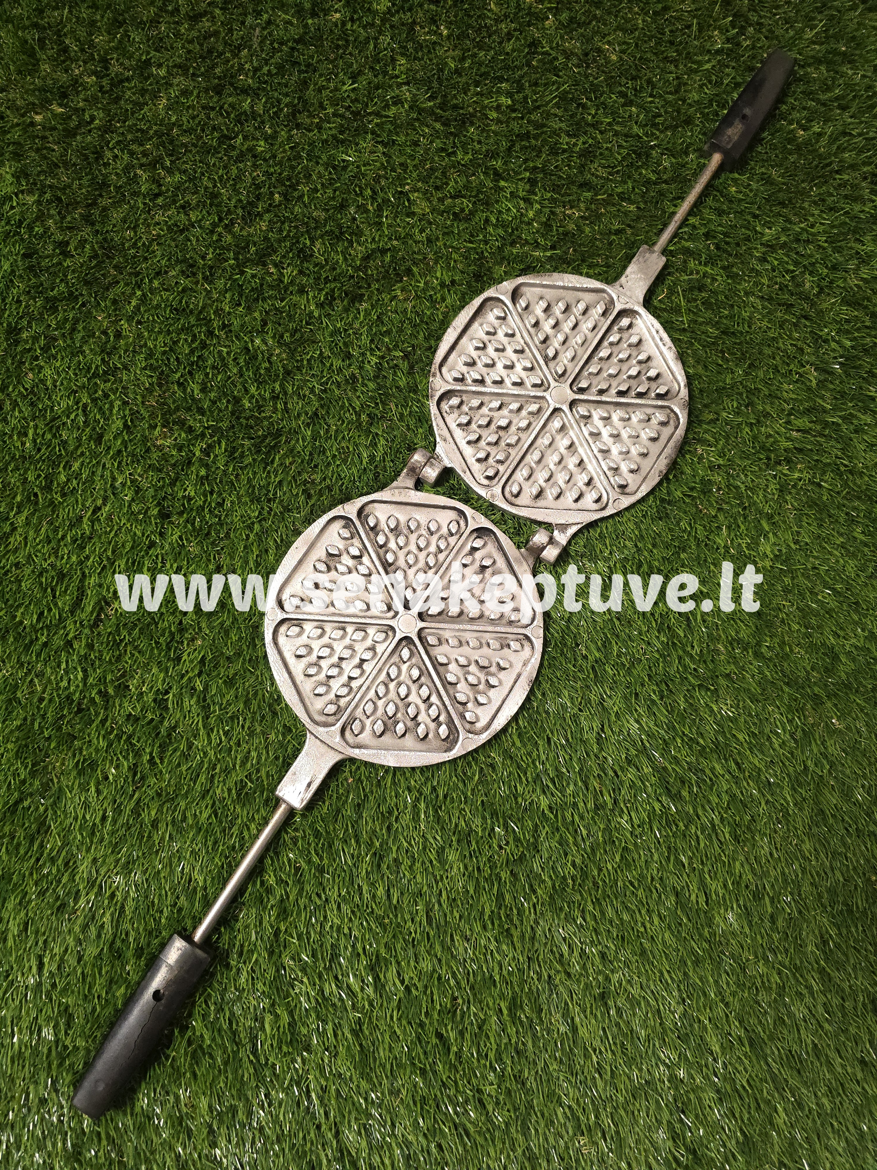 Senovinė blynų keptuvė