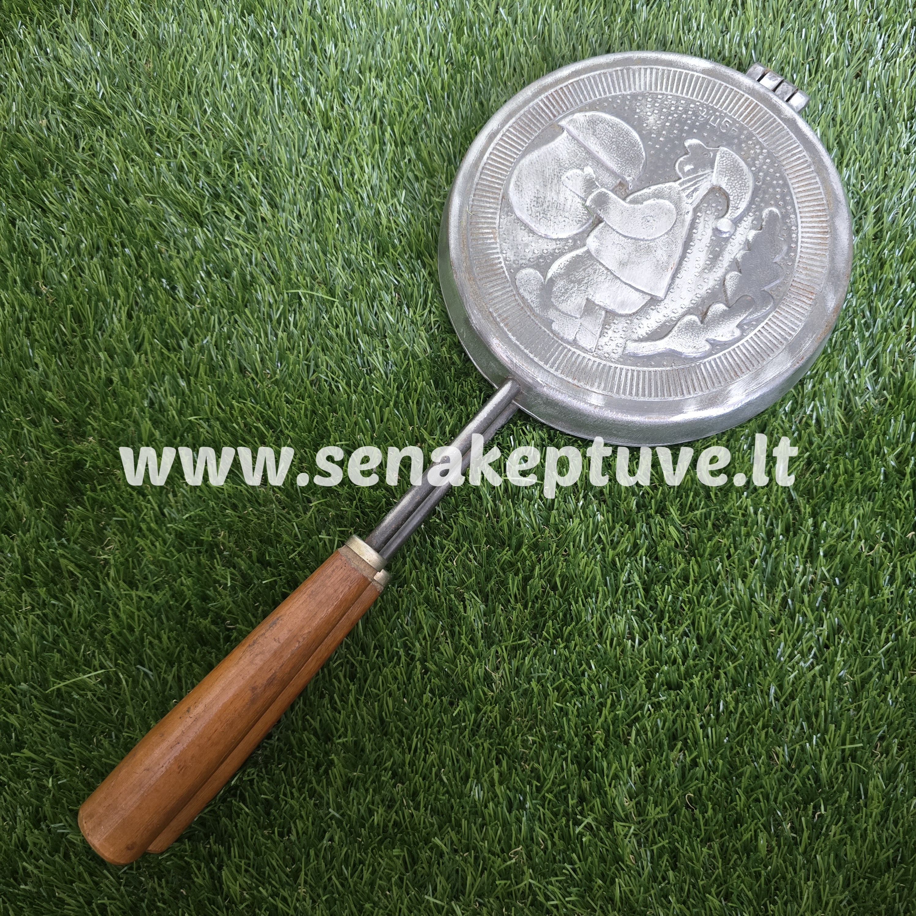 Senovinė grybukų keptuvė