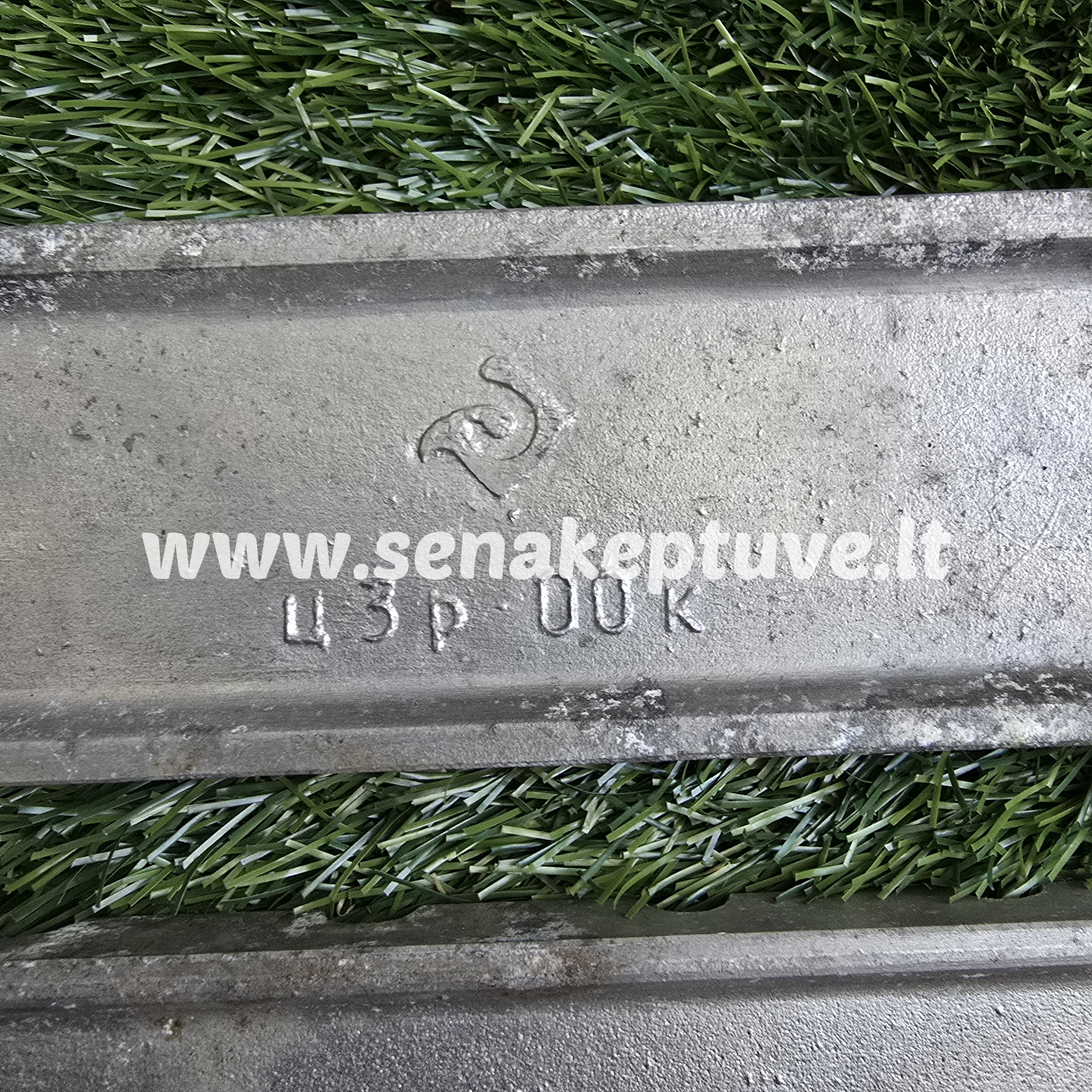 Senovinė saldainių formelė