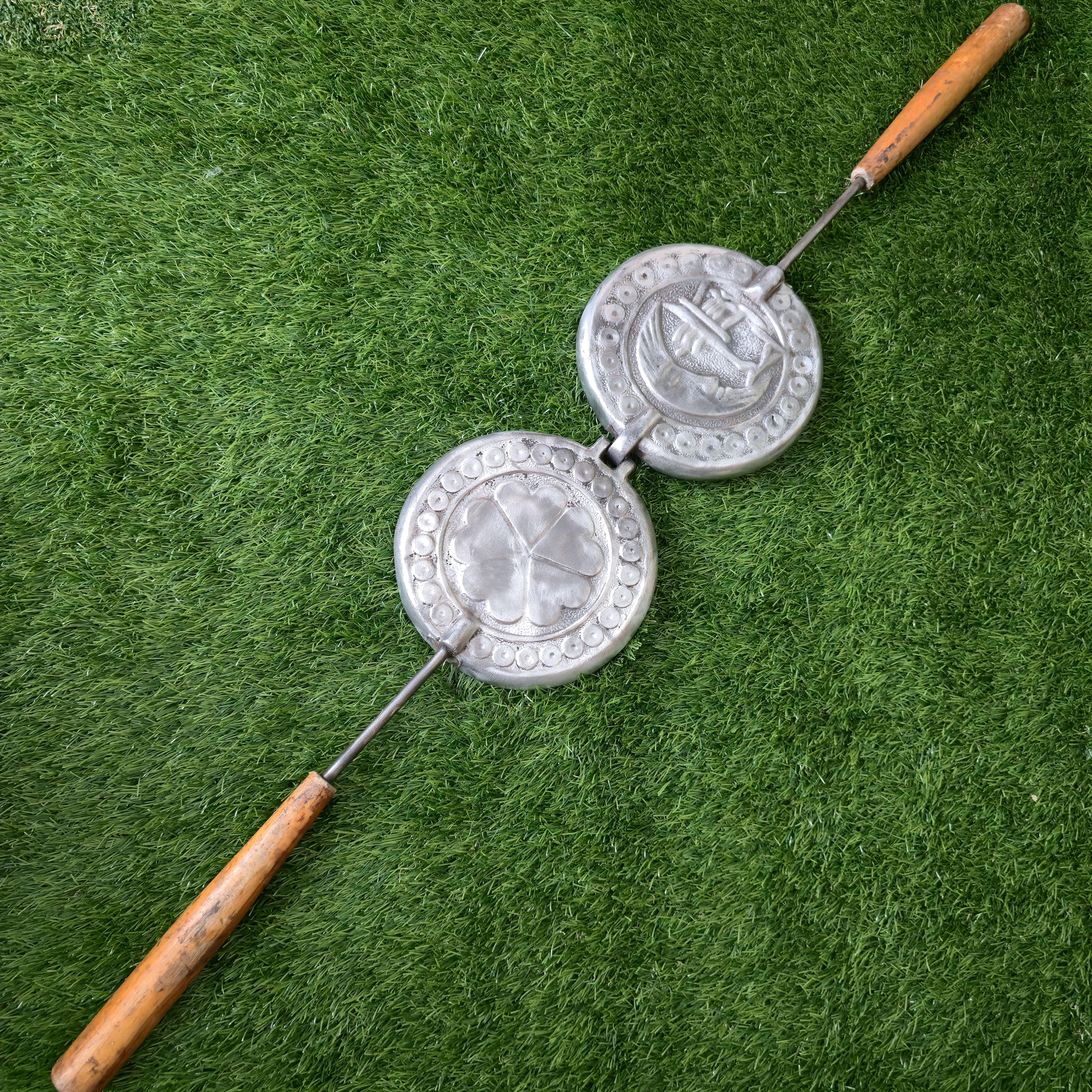 Senovinė blynų keptuvė