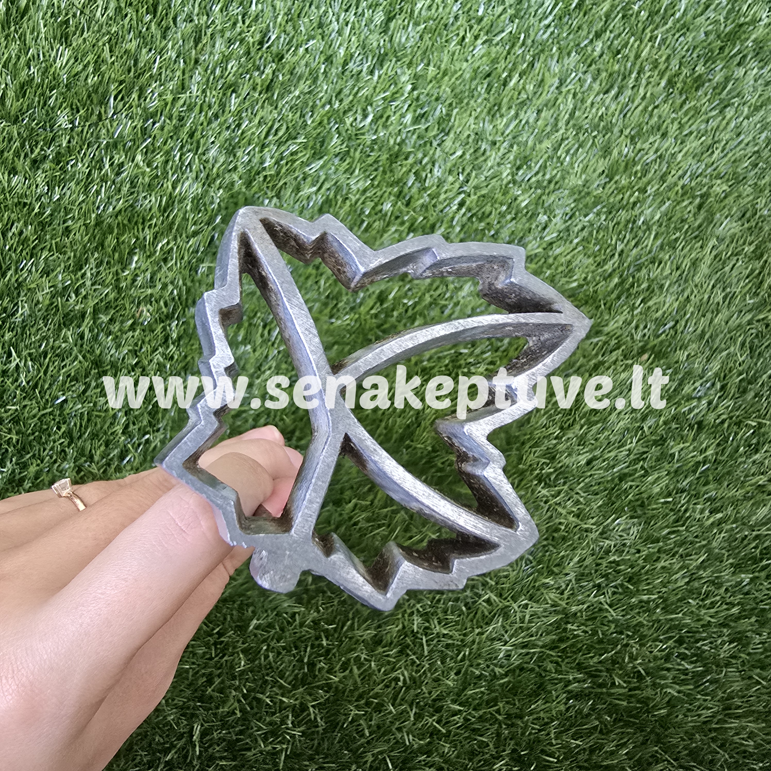 Senovinė žagarėlių formelė su koteliu