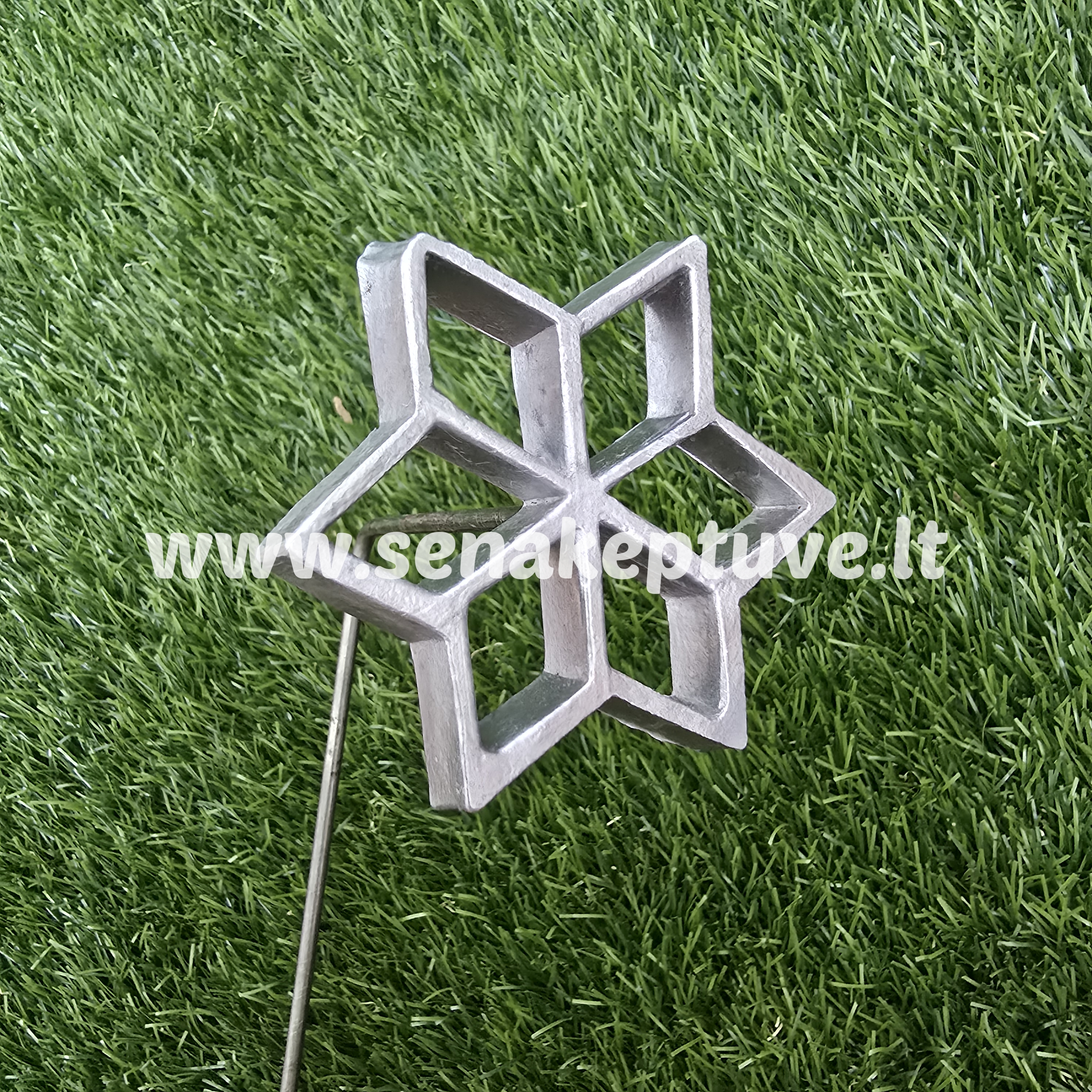 Senovinė žagarėlių formelė su koteliu