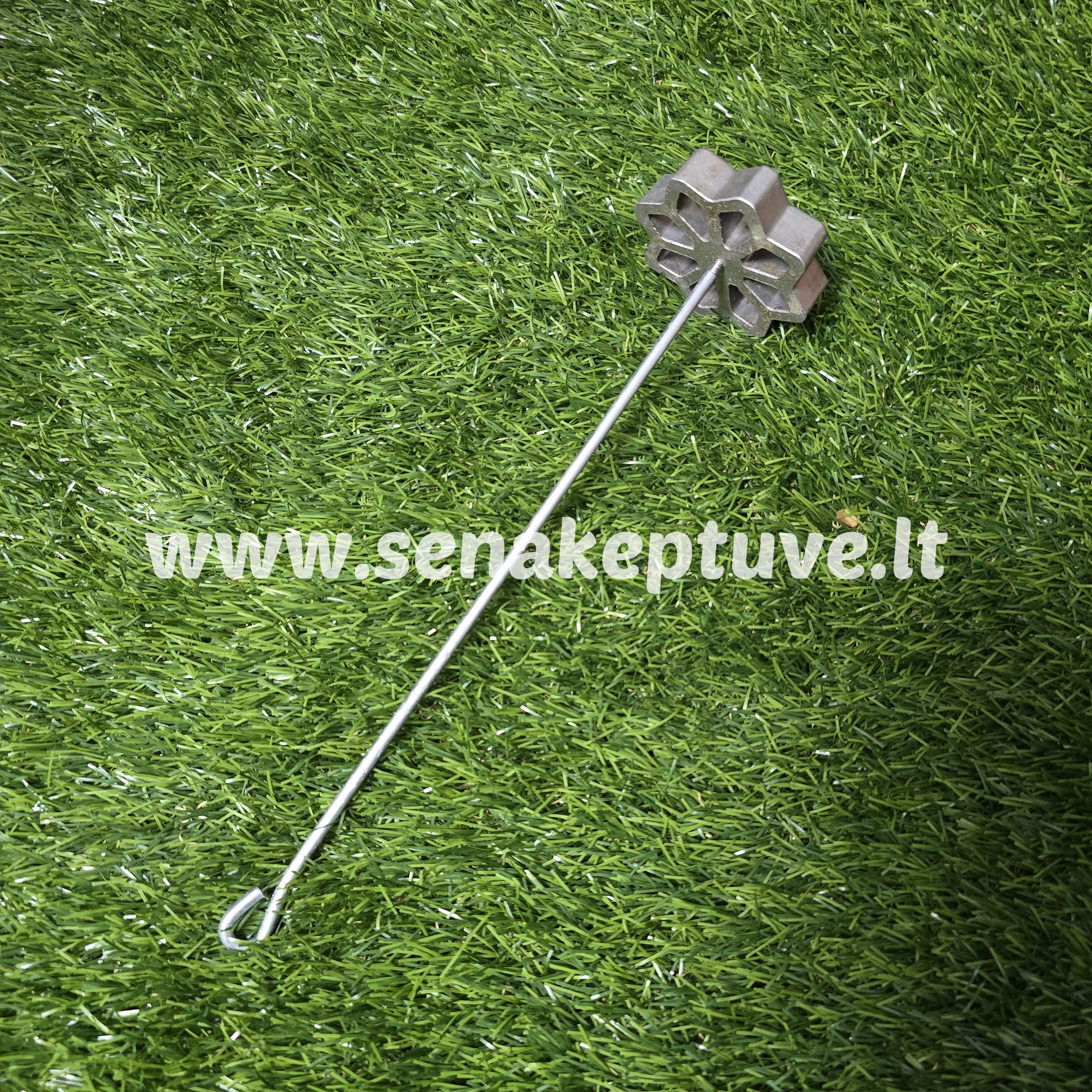 Senovinė žagarėlių formelė su koteliu