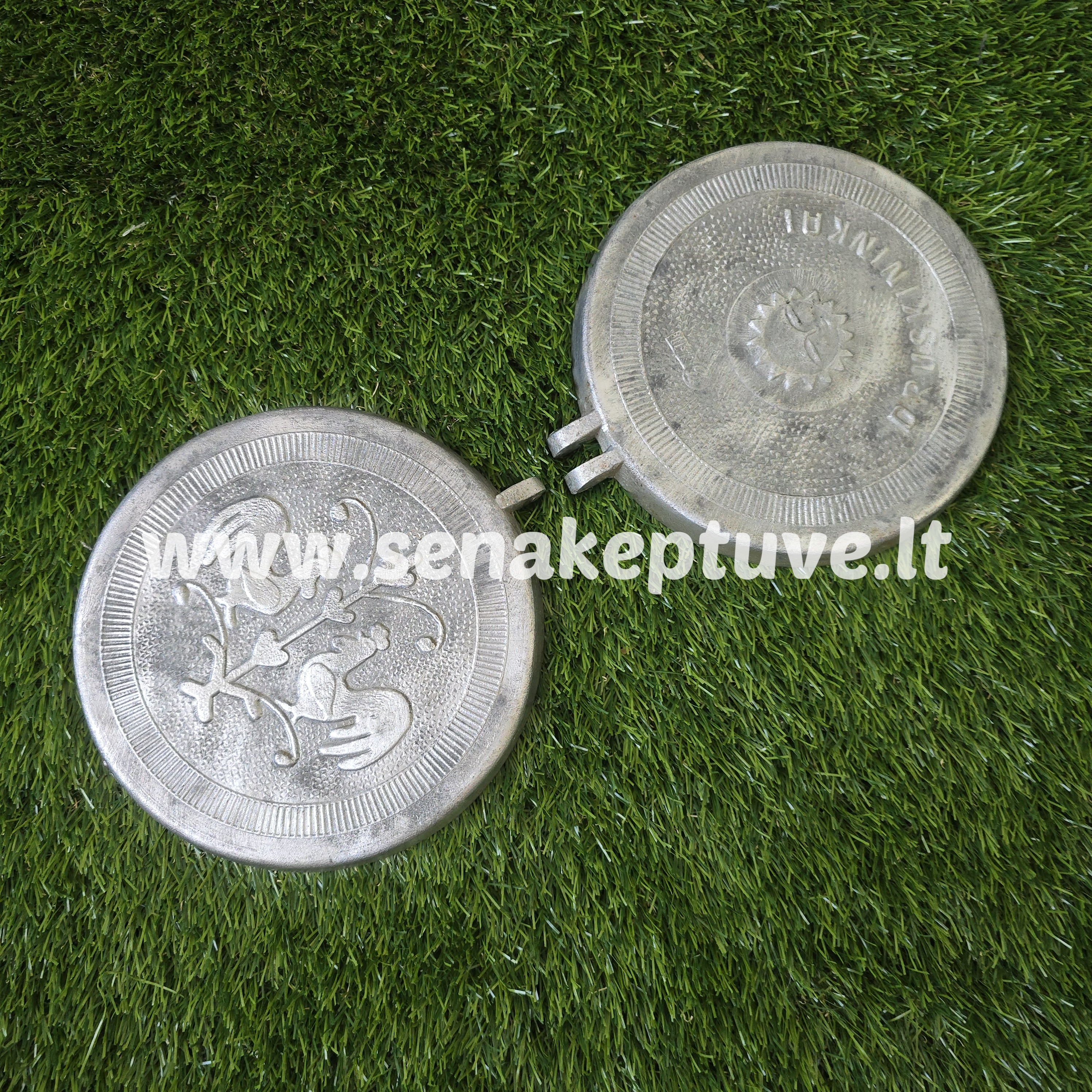 Senovinė saldainių formelė gaideliams