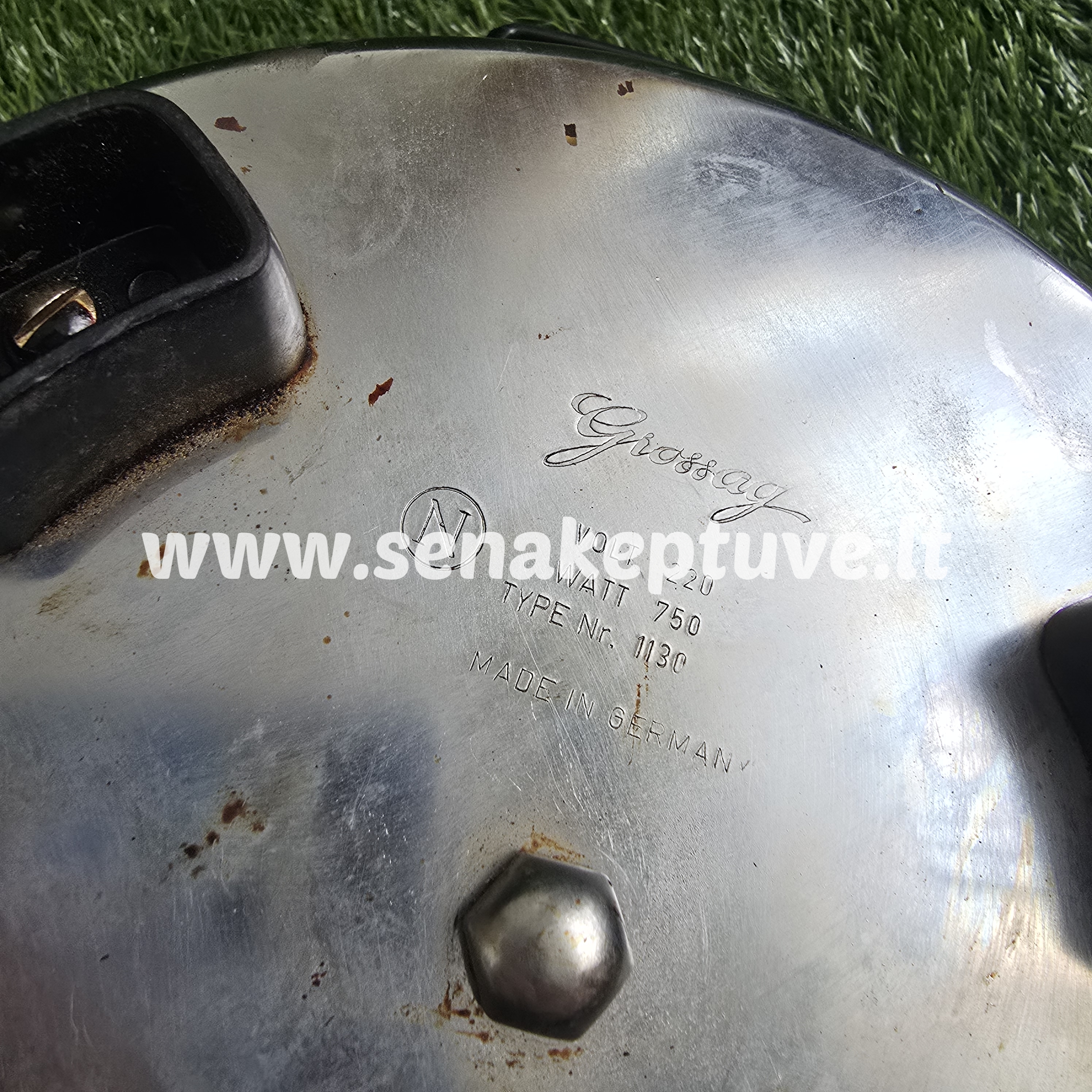 Senovinė vokiška elektrinė vaflinė su laidu