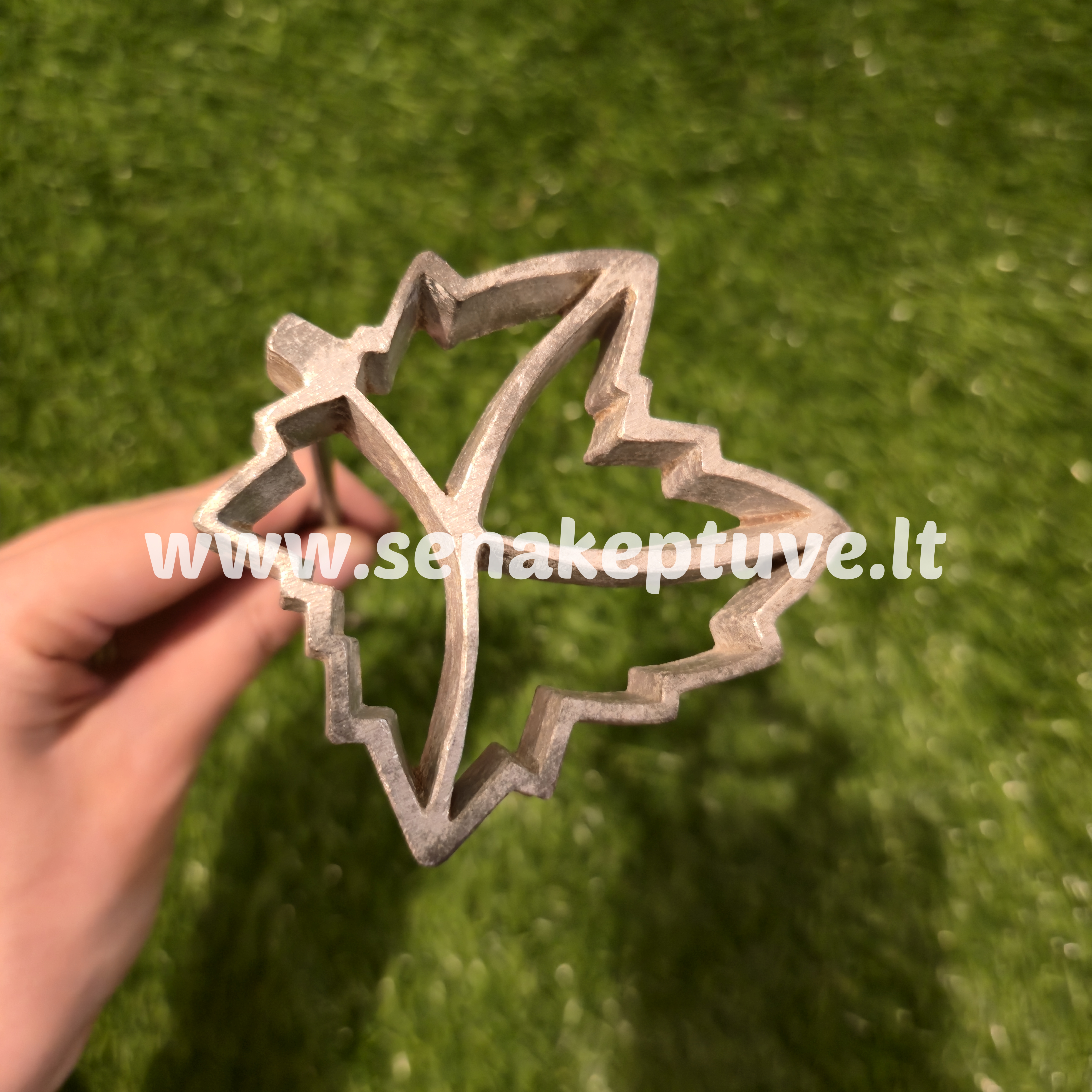 Senovinė žagarėlių formelė su koteliu