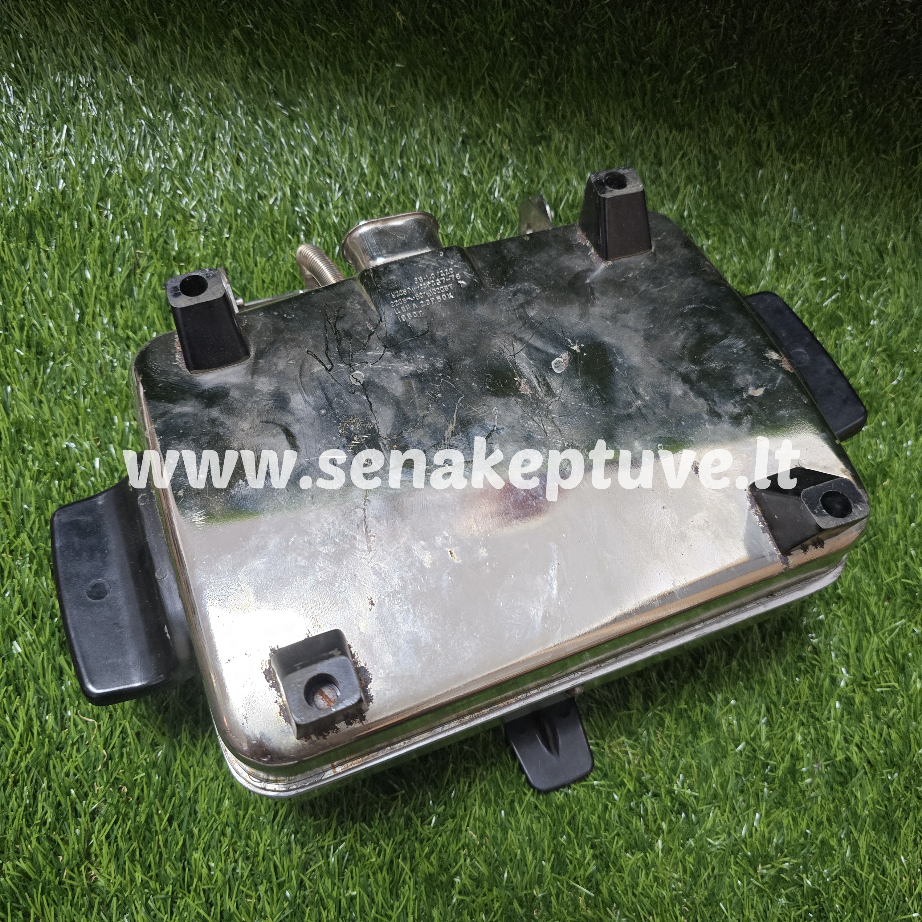 Senovinė elektrinė vaflinė su laidu